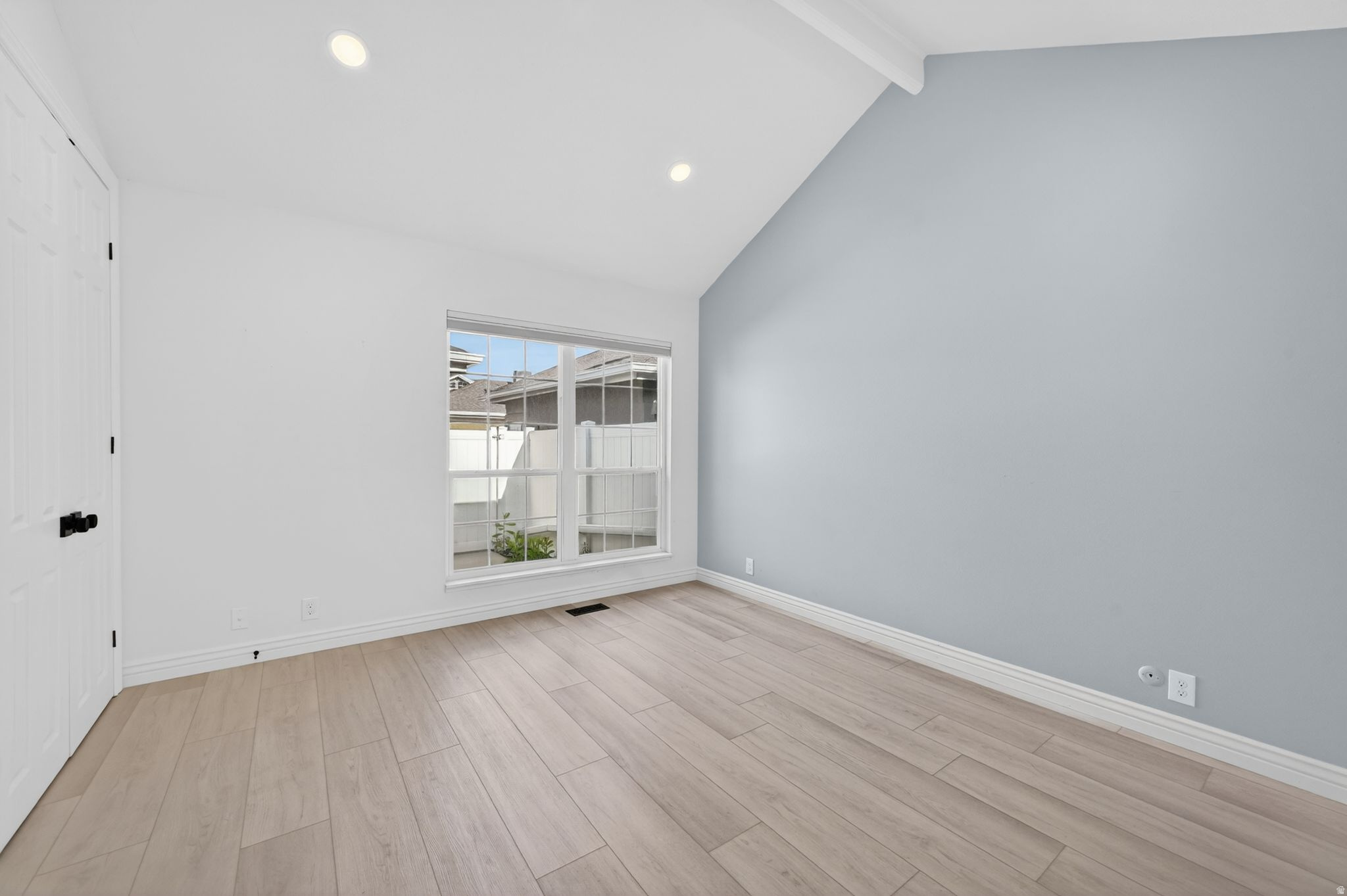 FAIRMEADOWS - Residential