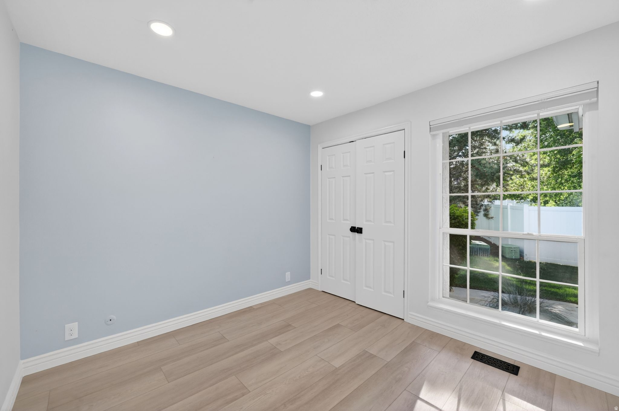 FAIRMEADOWS - Residential