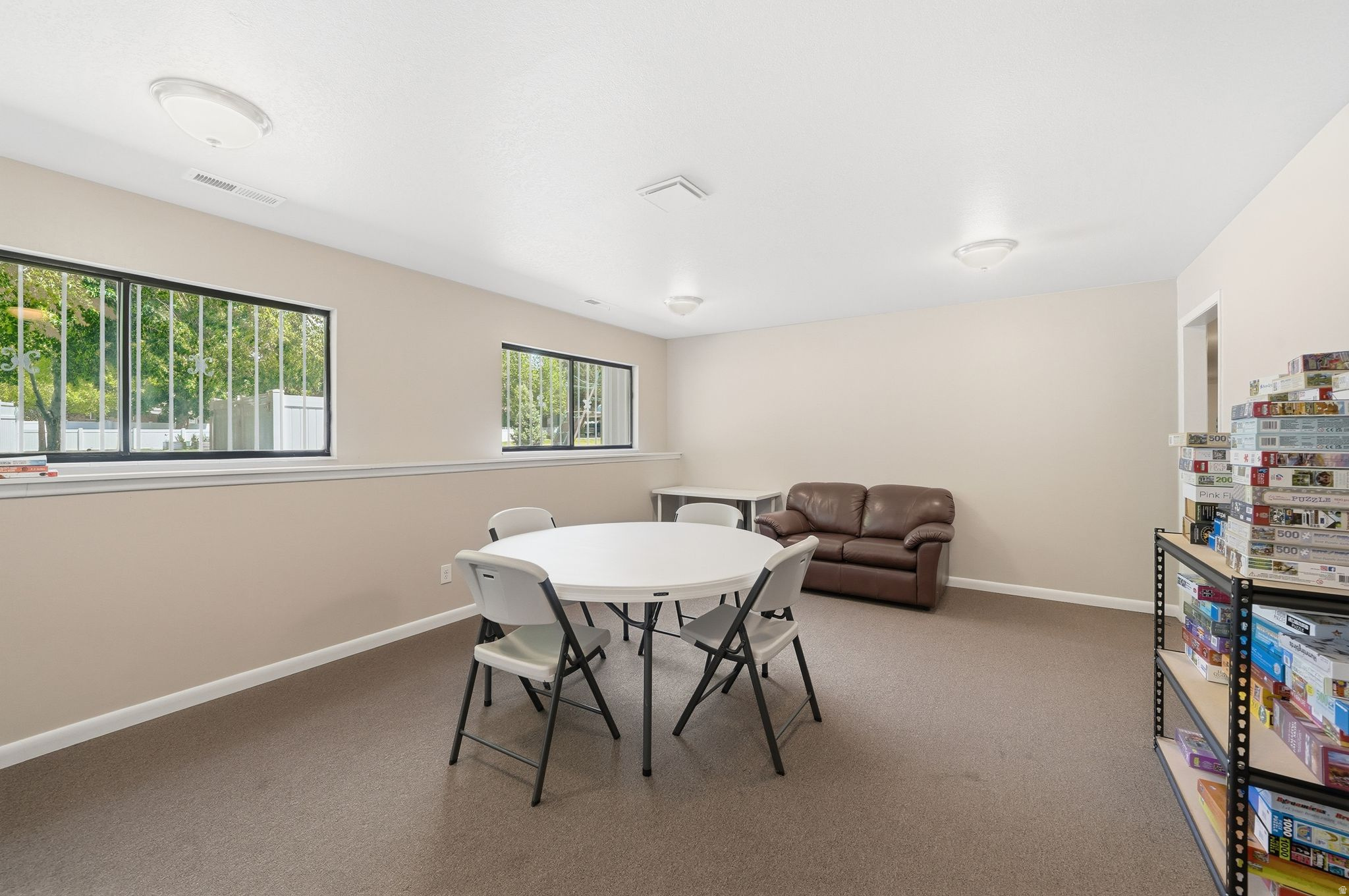 FAIRMEADOWS - Residential