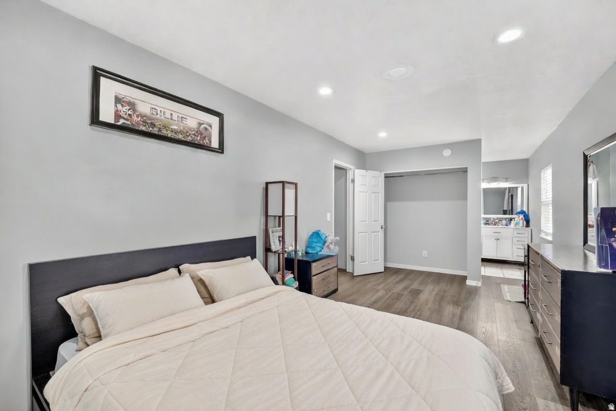 MEADOWS - Residential