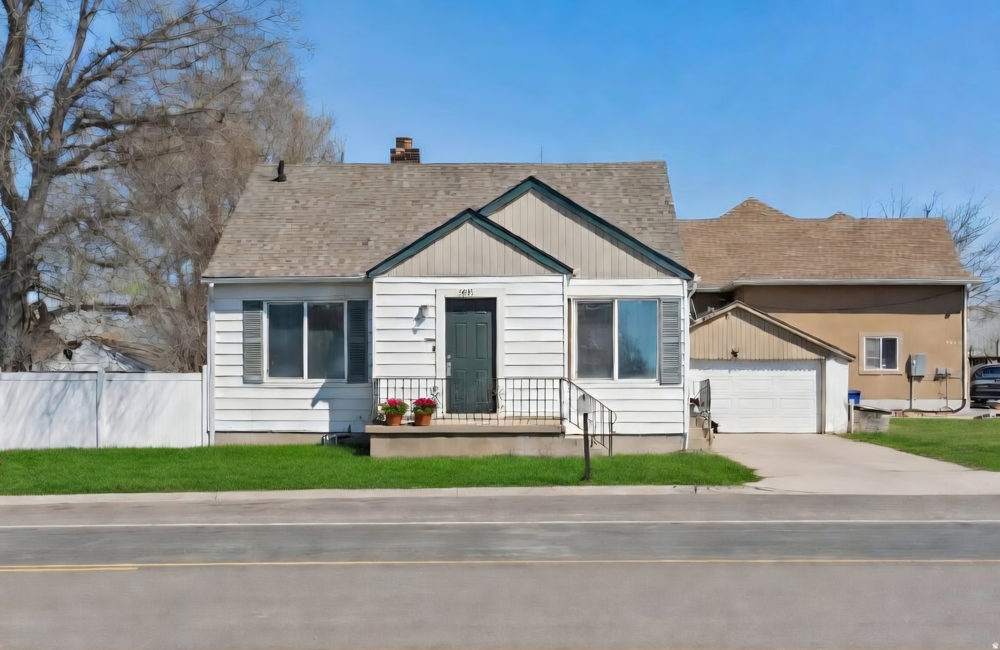 MEADOWS - Residential
