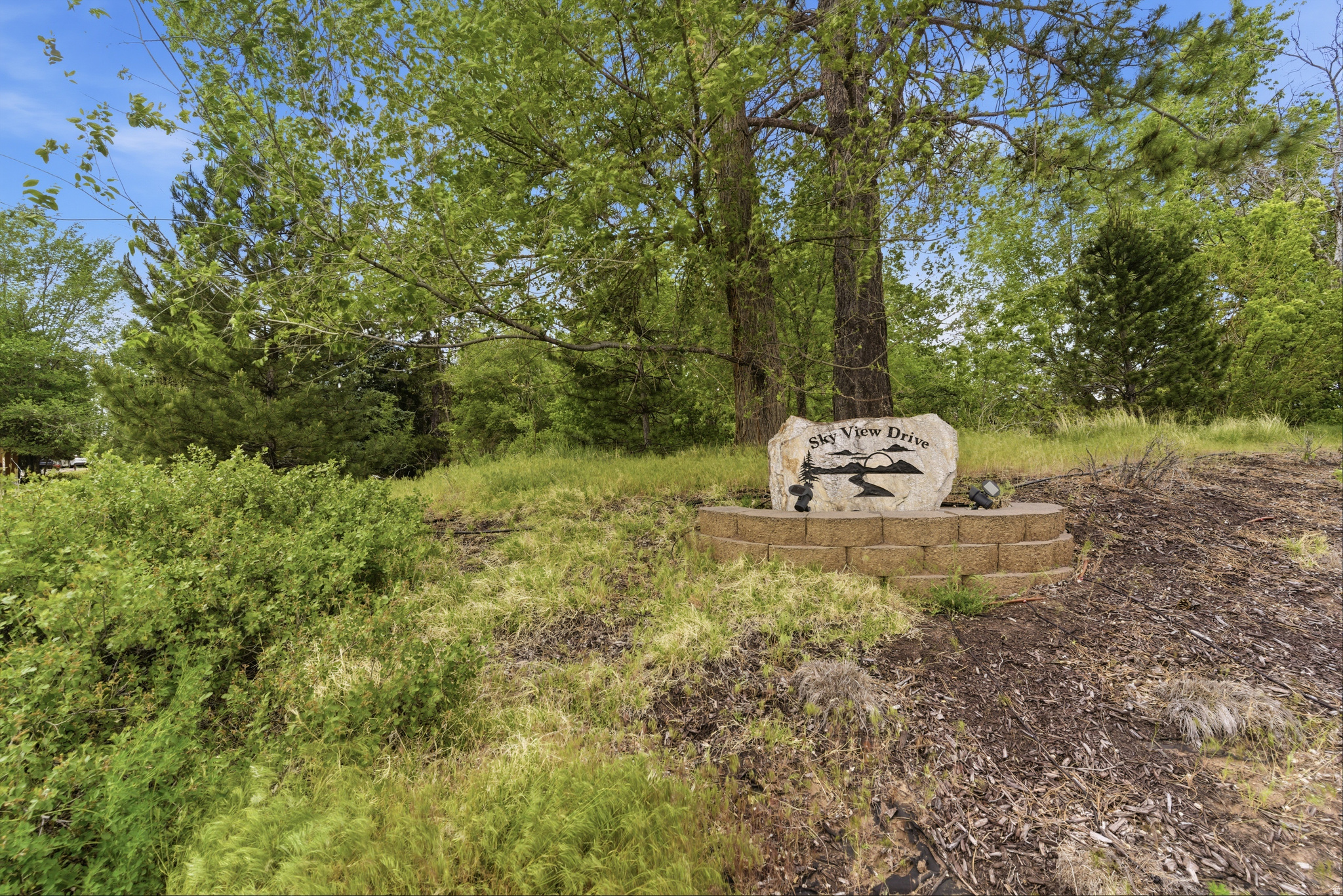 KAYS CREEK - Land