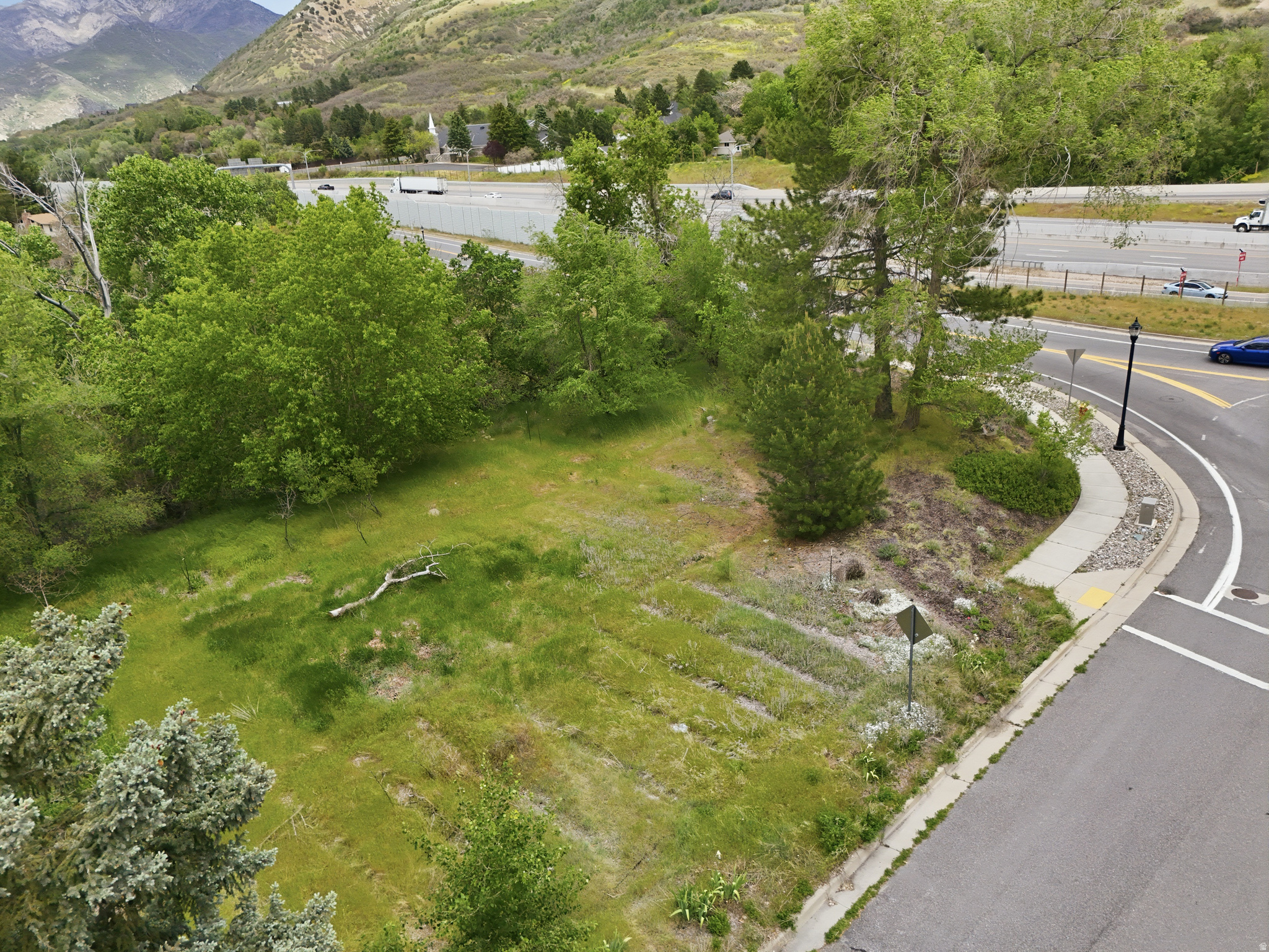 KAYS CREEK - Land