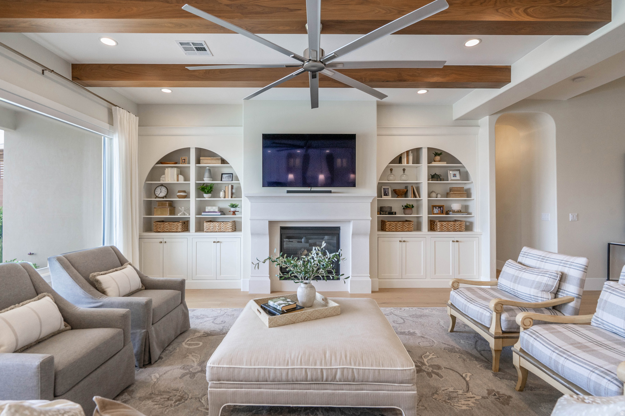 TEAKWOOD - Residential