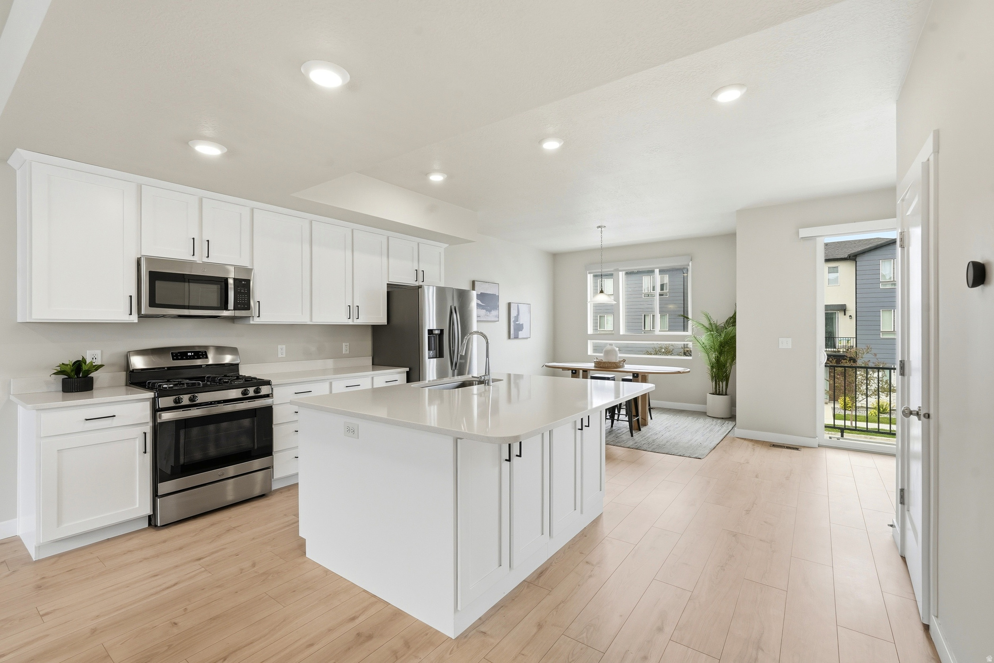 ROCKWELL RANCH - Residential