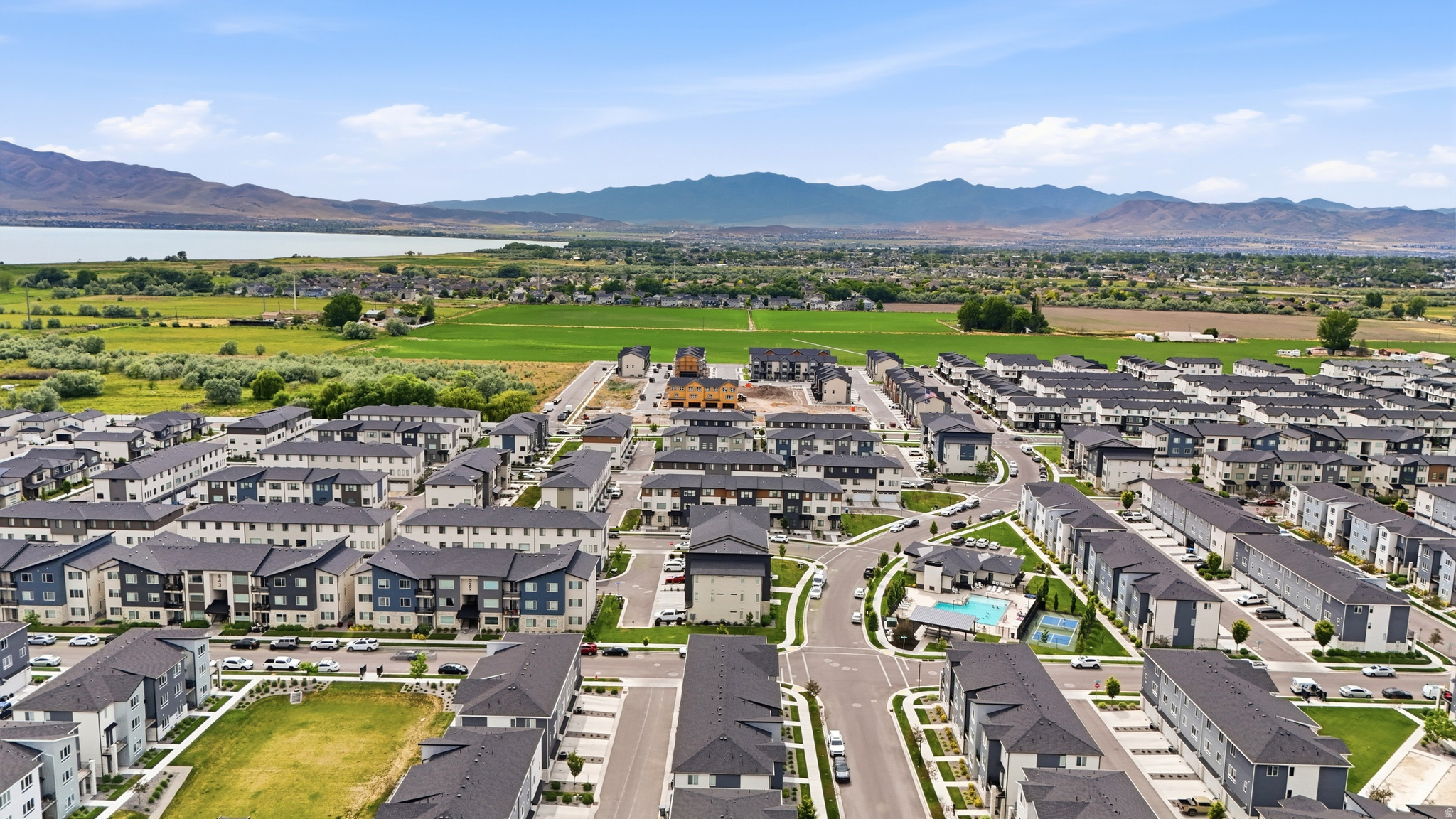 ROCKWELL RANCH - Residential