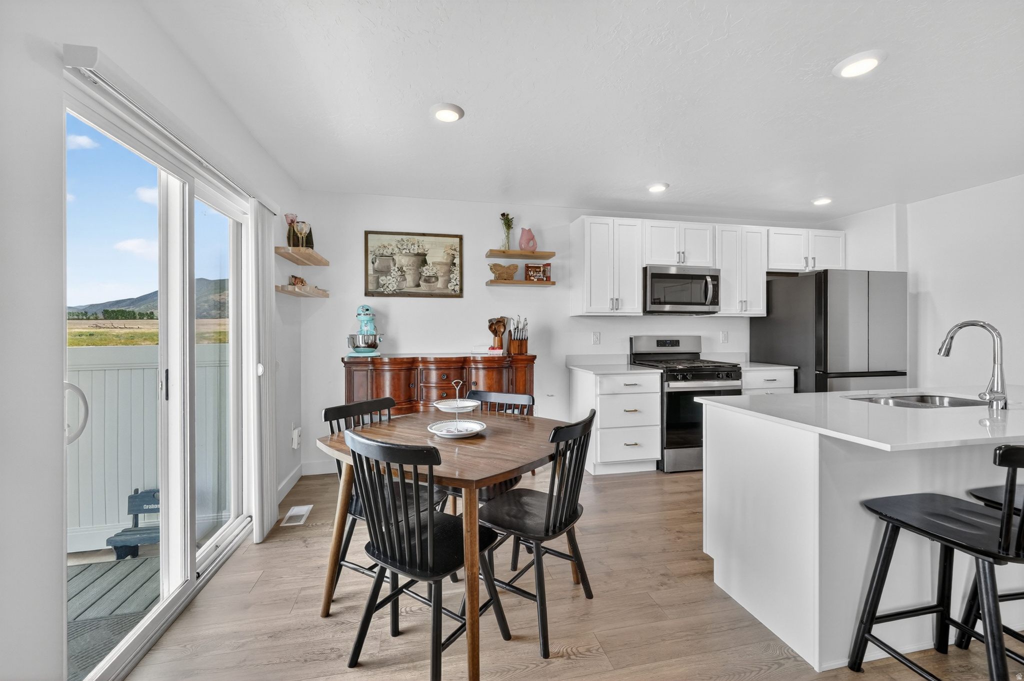 RIDGE - Residential
