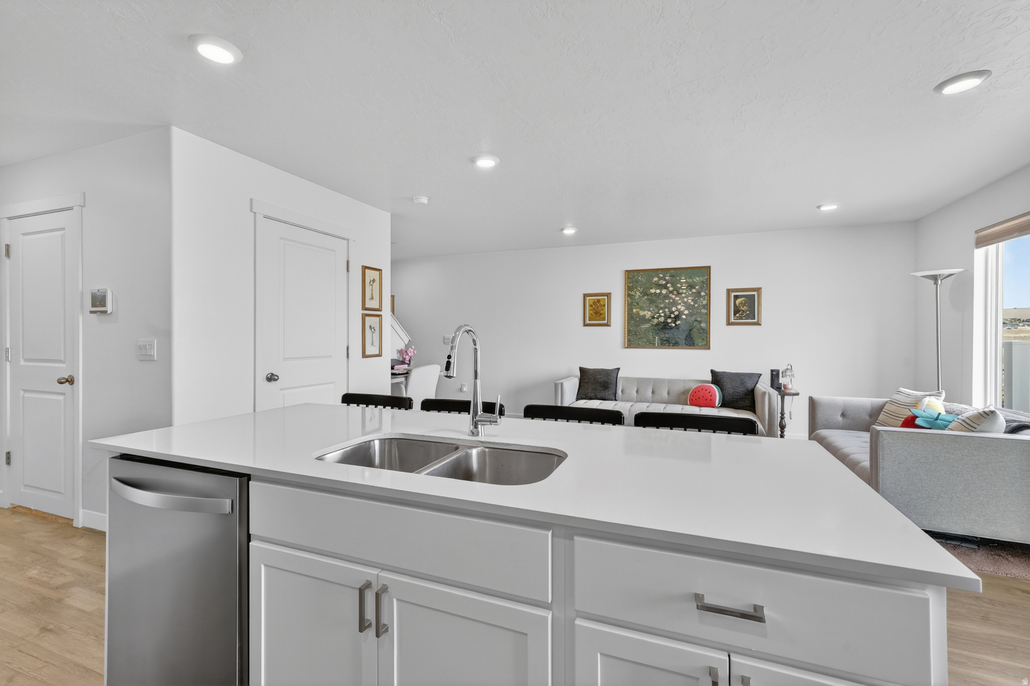 RIDGE - Residential