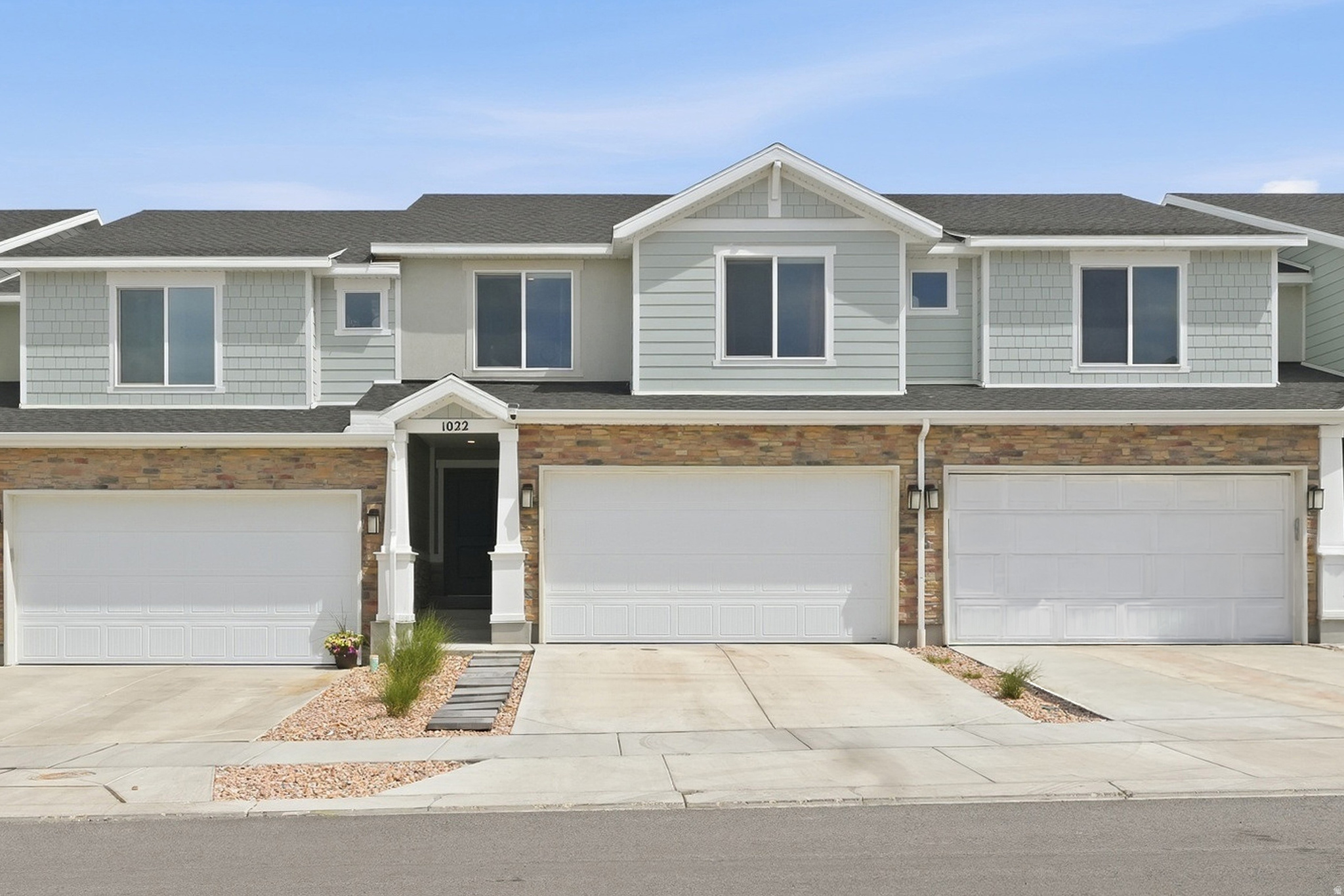 RIDGE - Residential