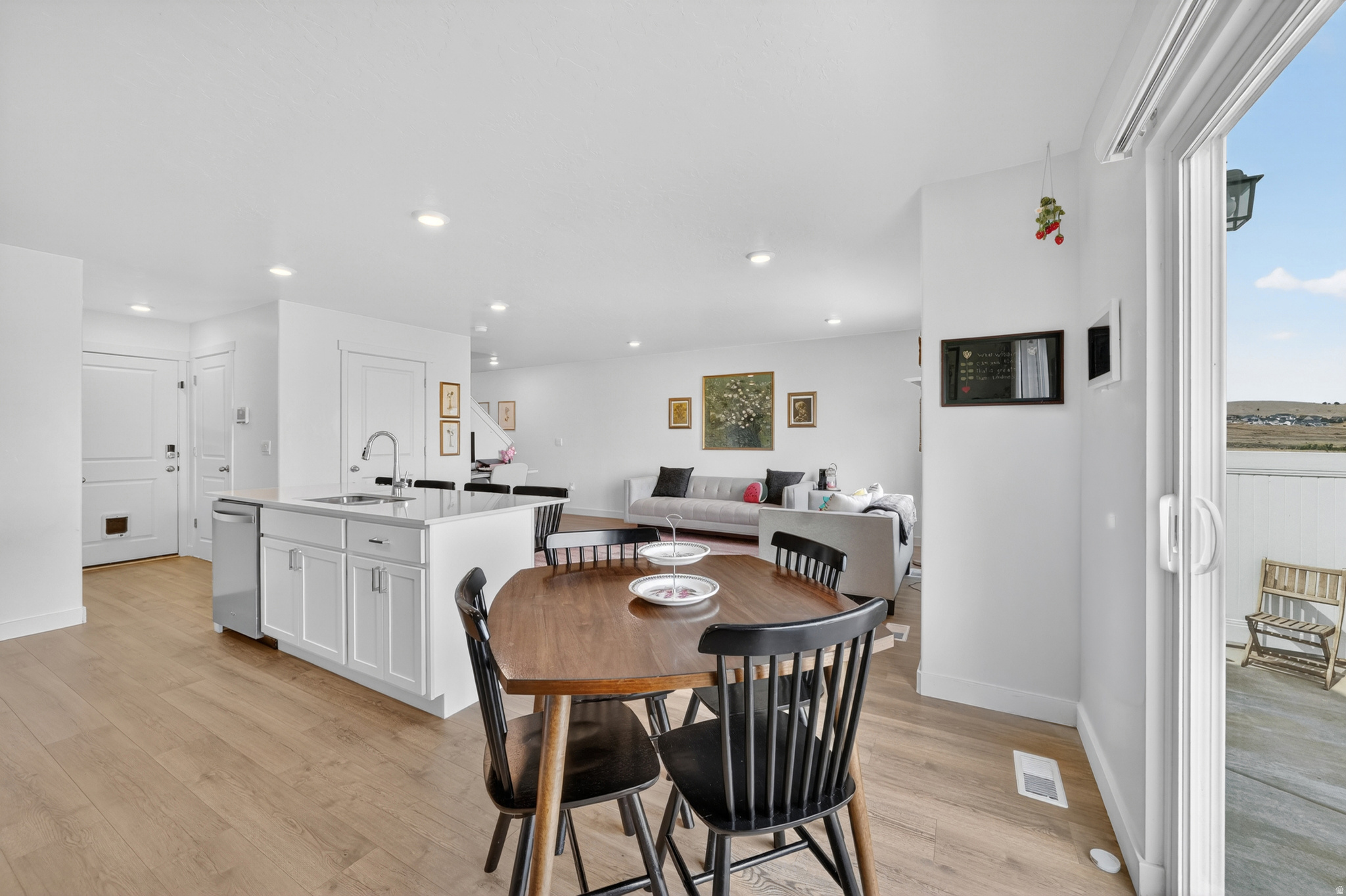 RIDGE - Residential