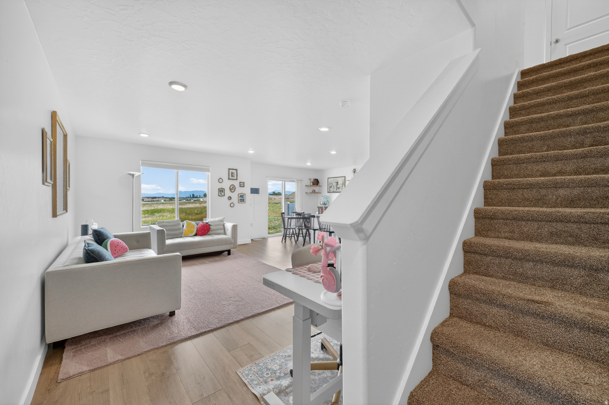RIDGE - Residential