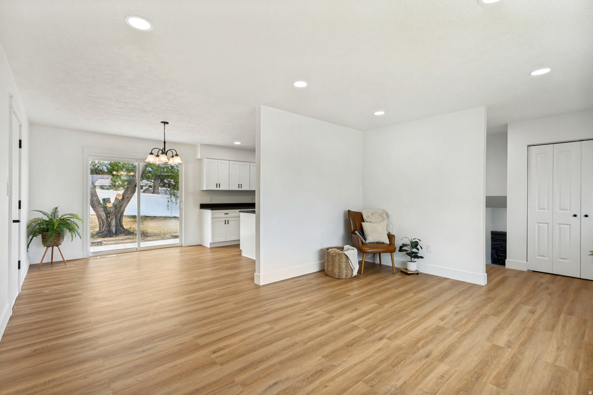 SALEM HILLS - Residential
