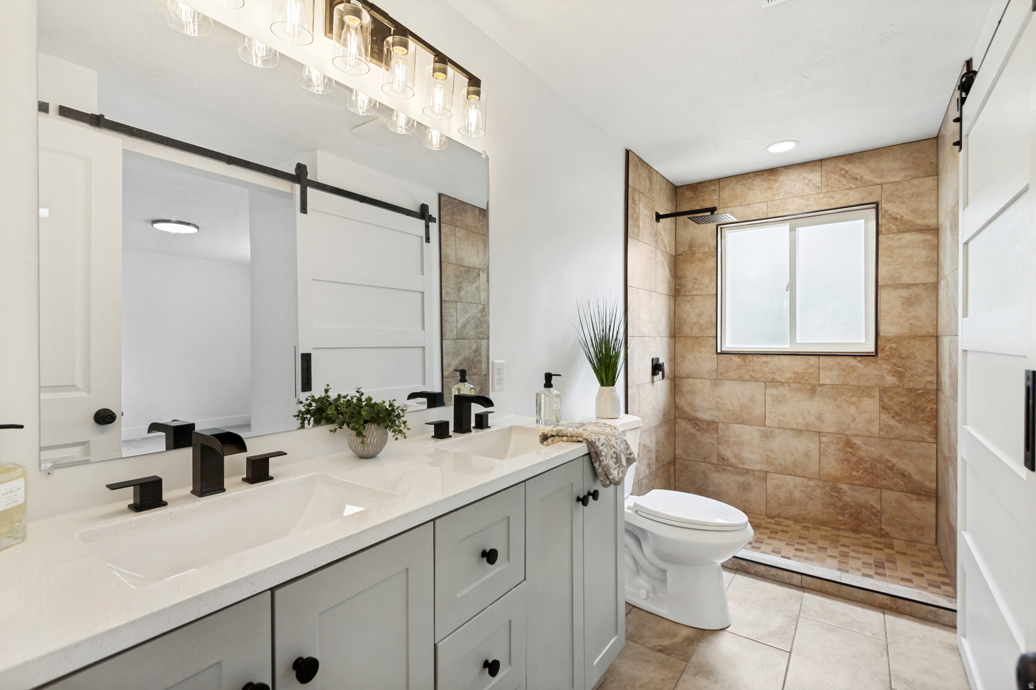 SALEM HILLS - Residential