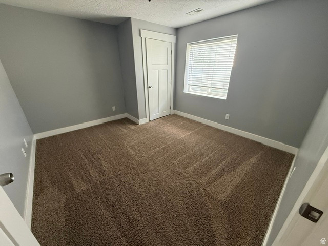 COUNTRY MEADOWS - Residential