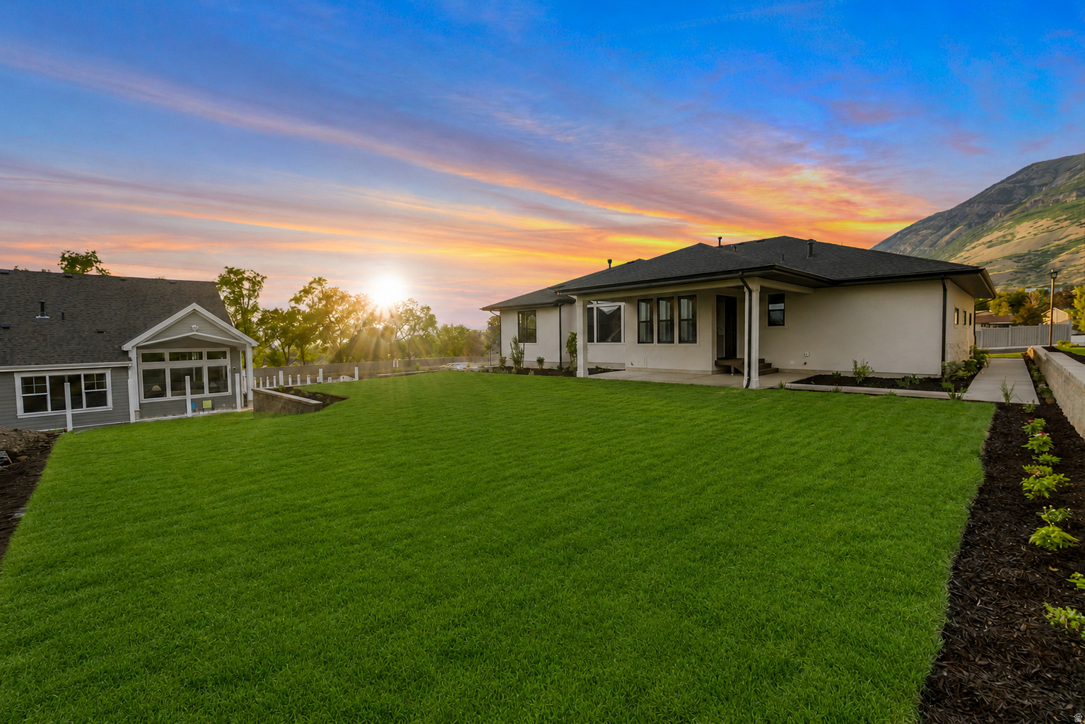 BLOSSOM HILL - Residential