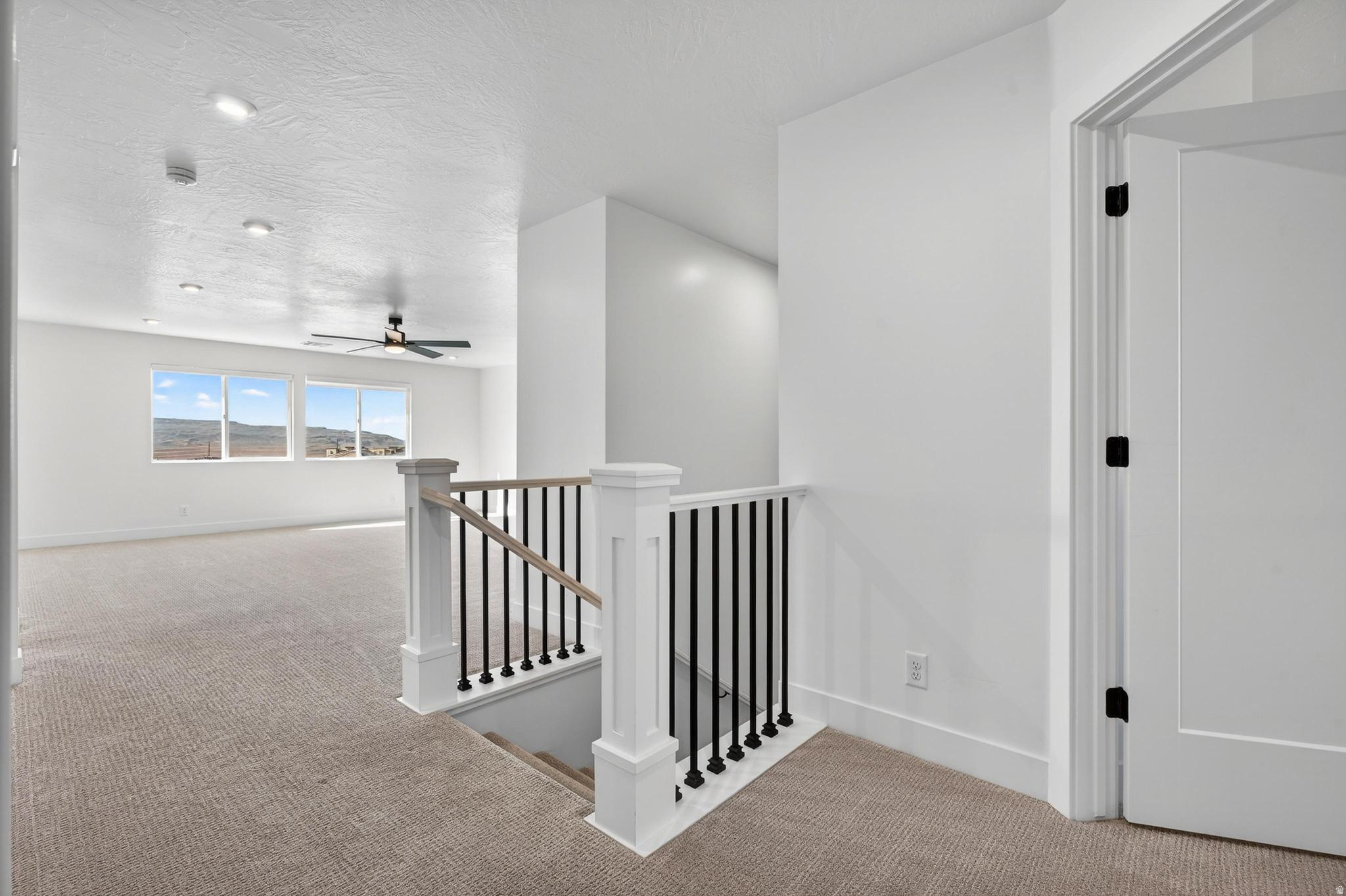 WHITE CANYON - Residential