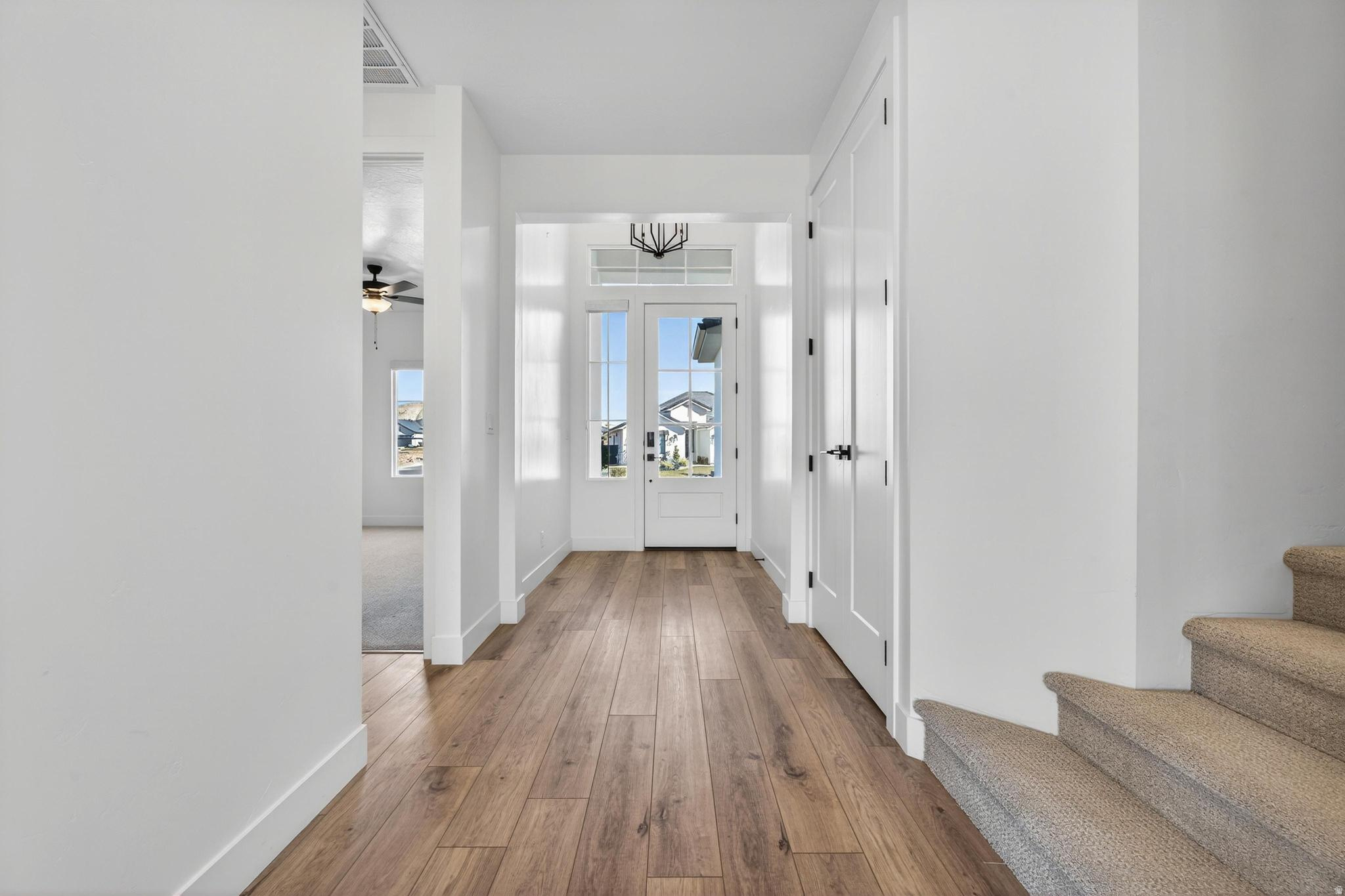 WHITE CANYON - Residential