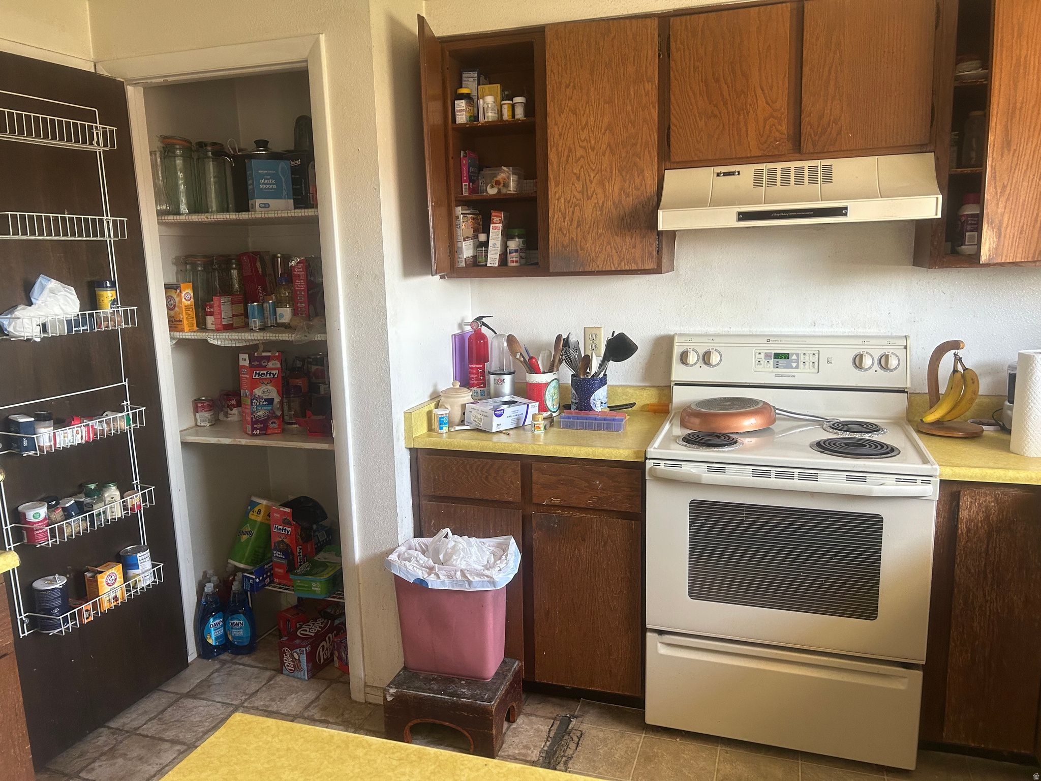 RIVERVIEW EAST - Residential