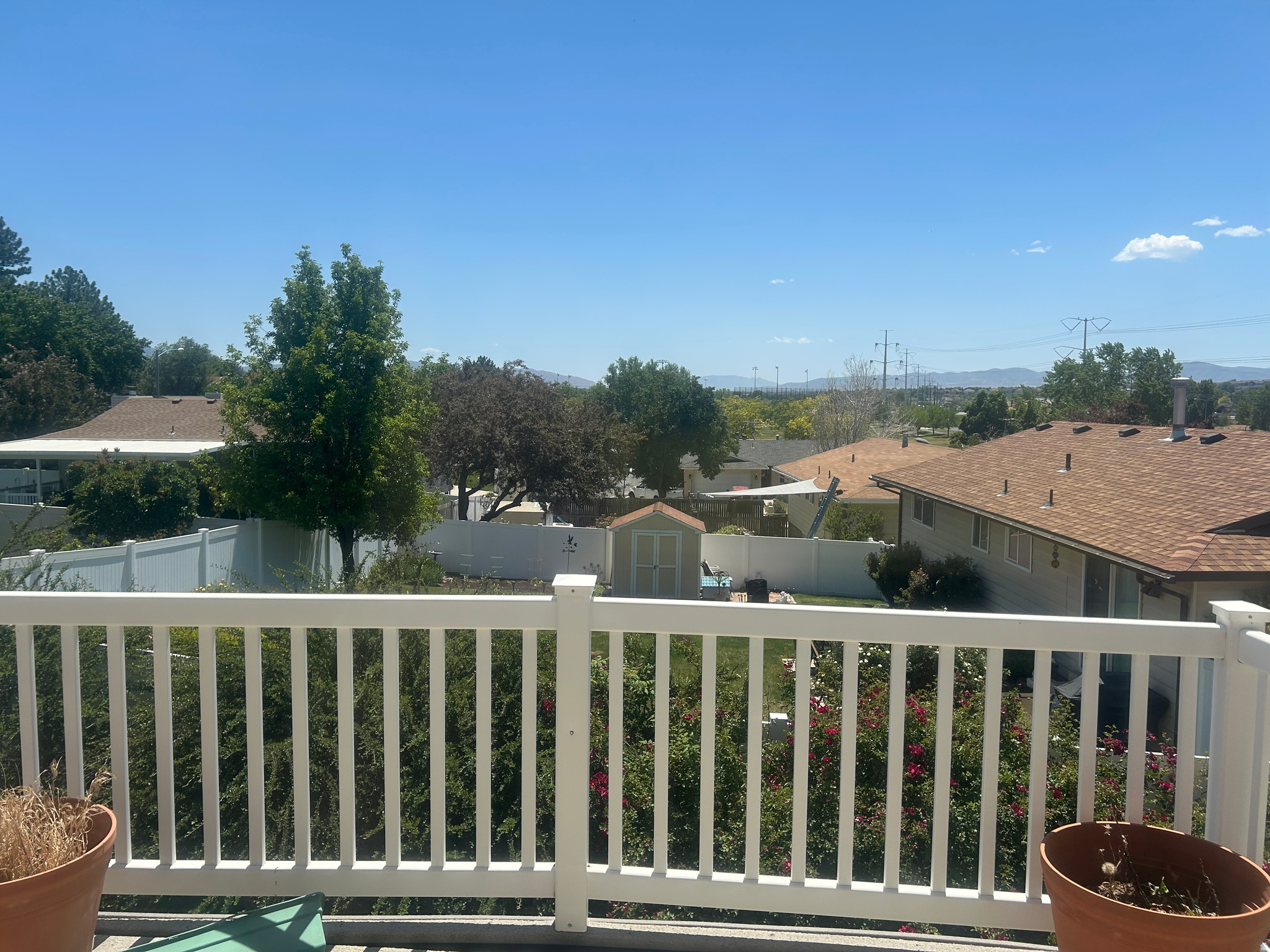 RIVERVIEW EAST - Residential