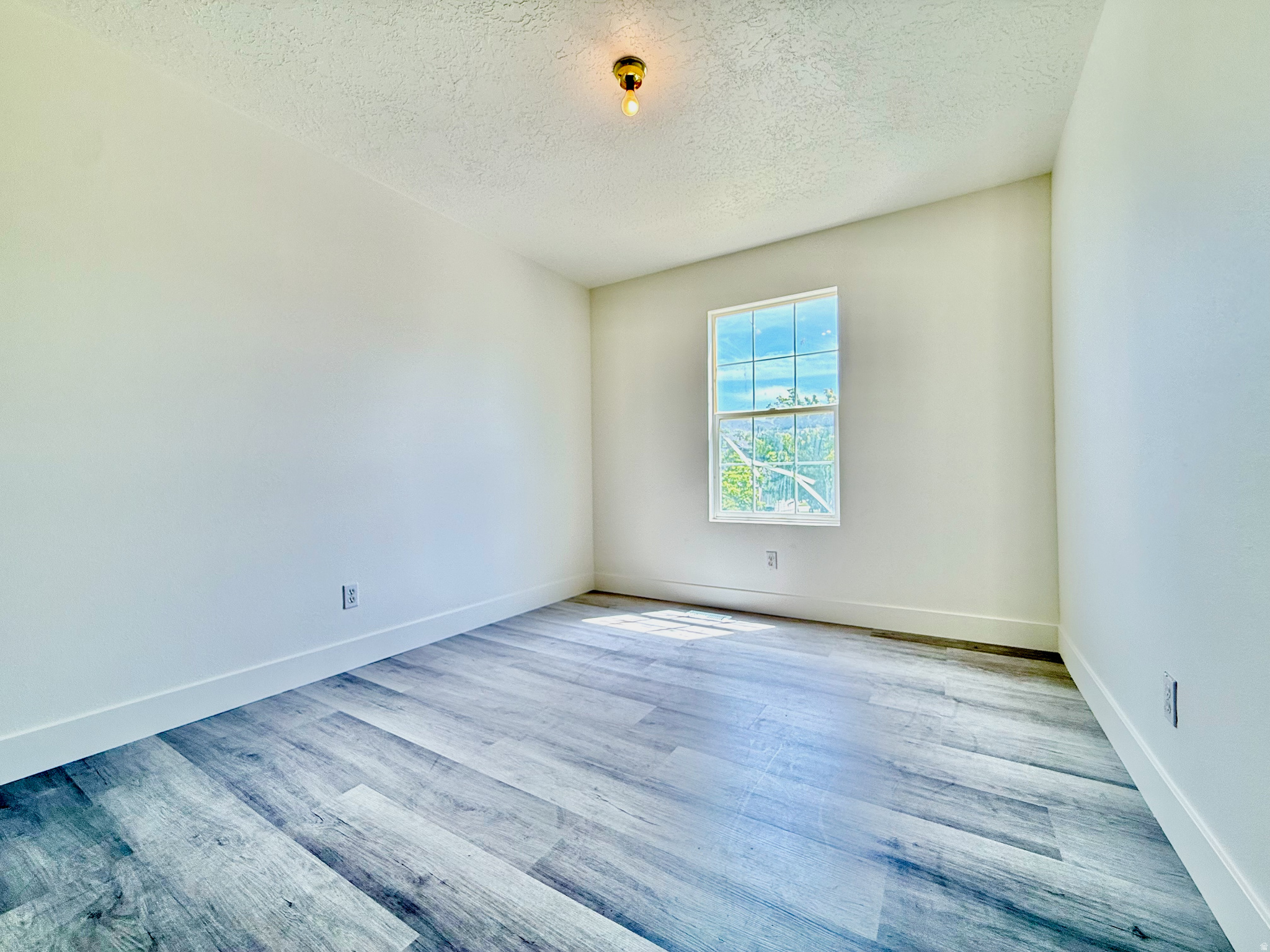 OVERLAKE ESTATES - Residential