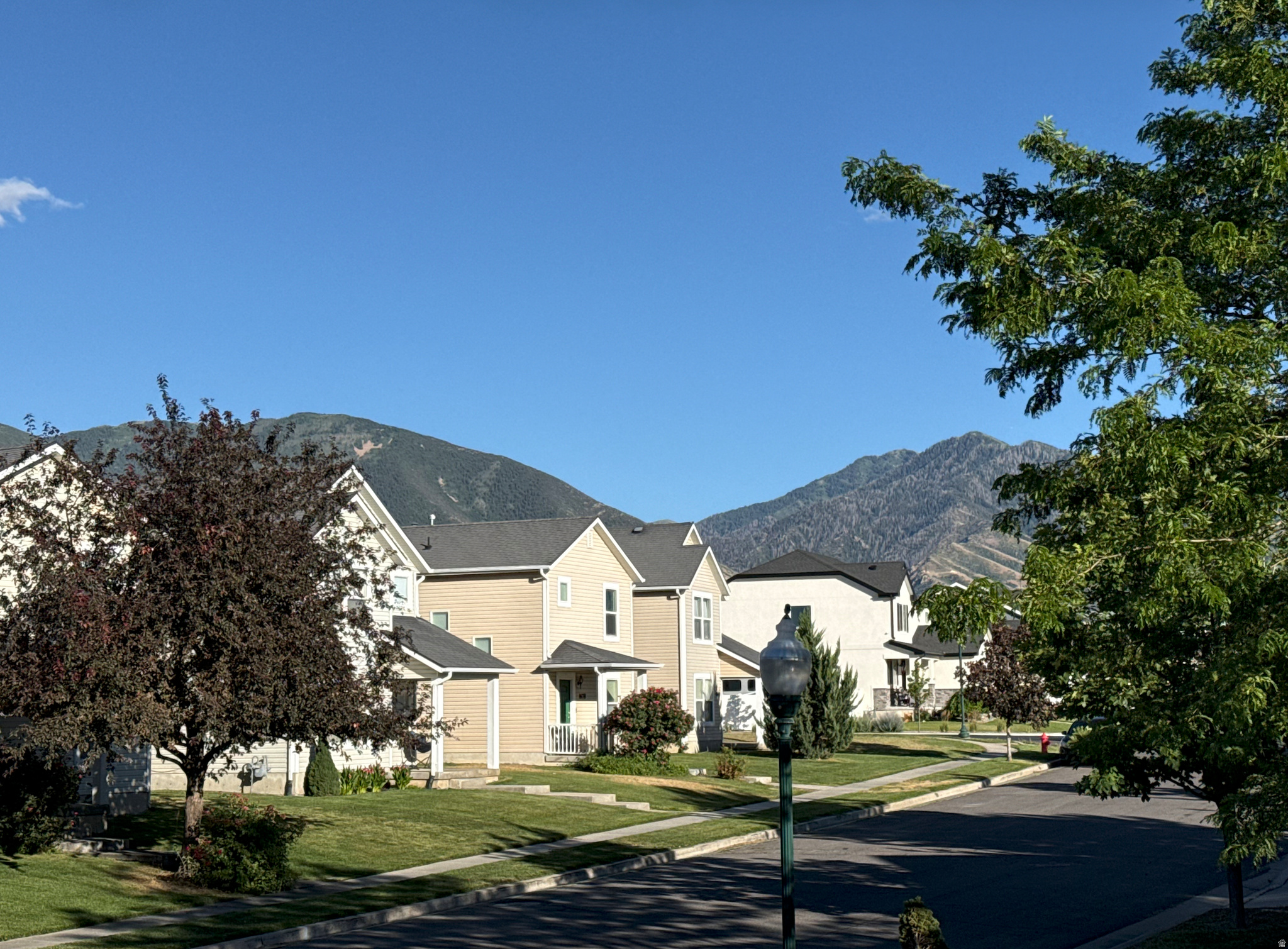 OVERLAKE ESTATES - Residential
