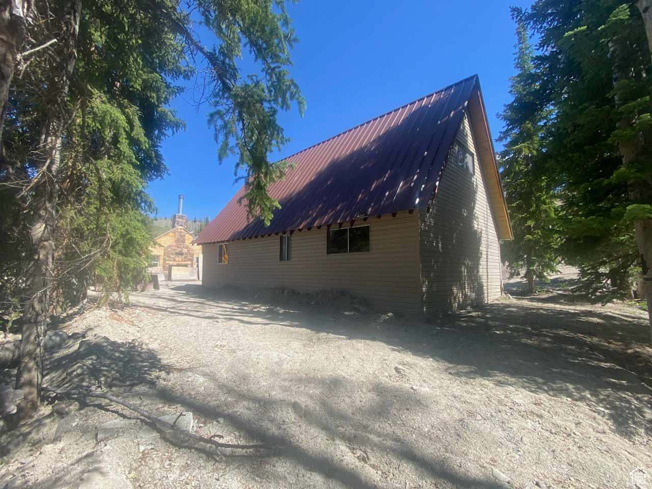 ARGYLE CANYON - Residential