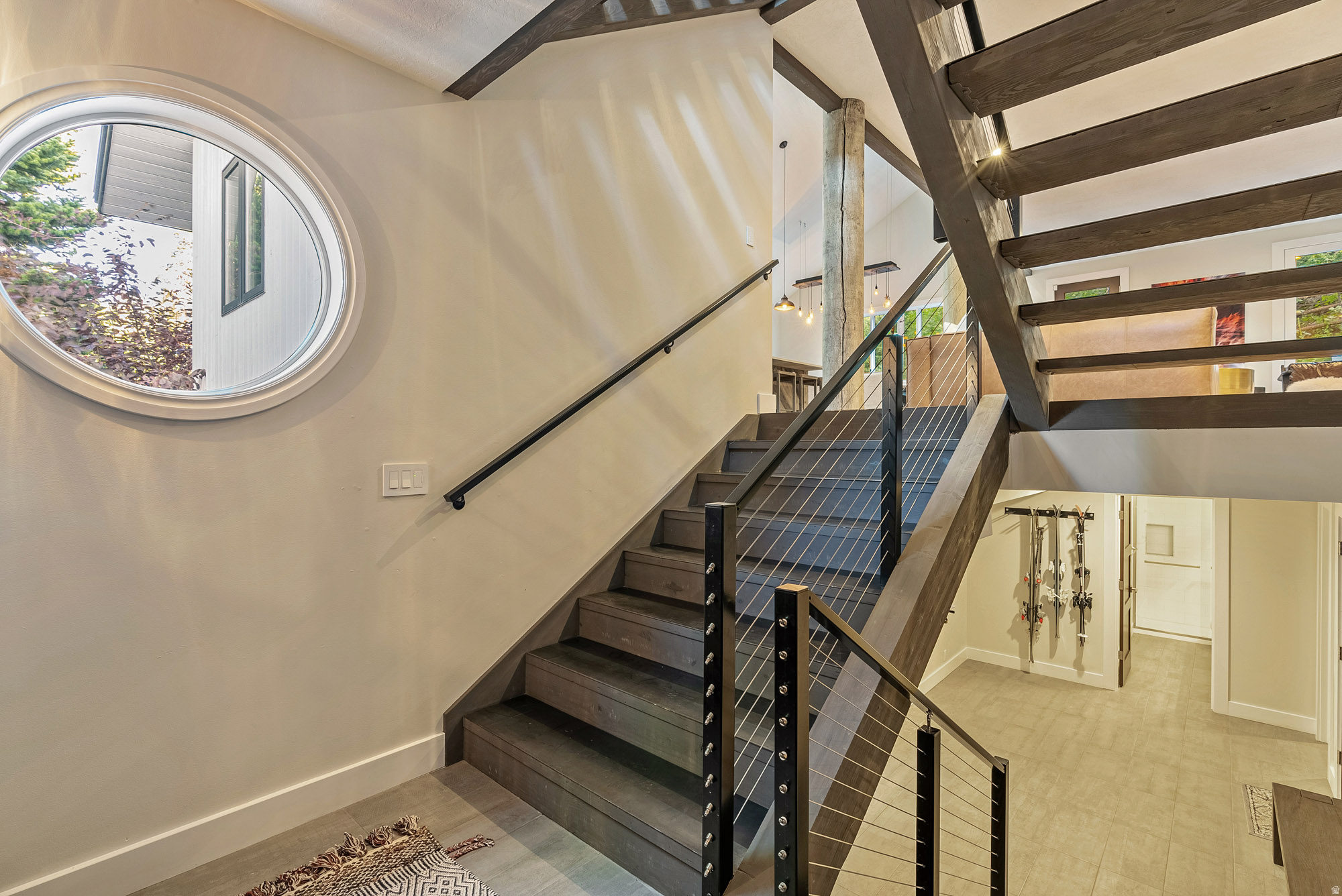 ECKER HILL - Residential