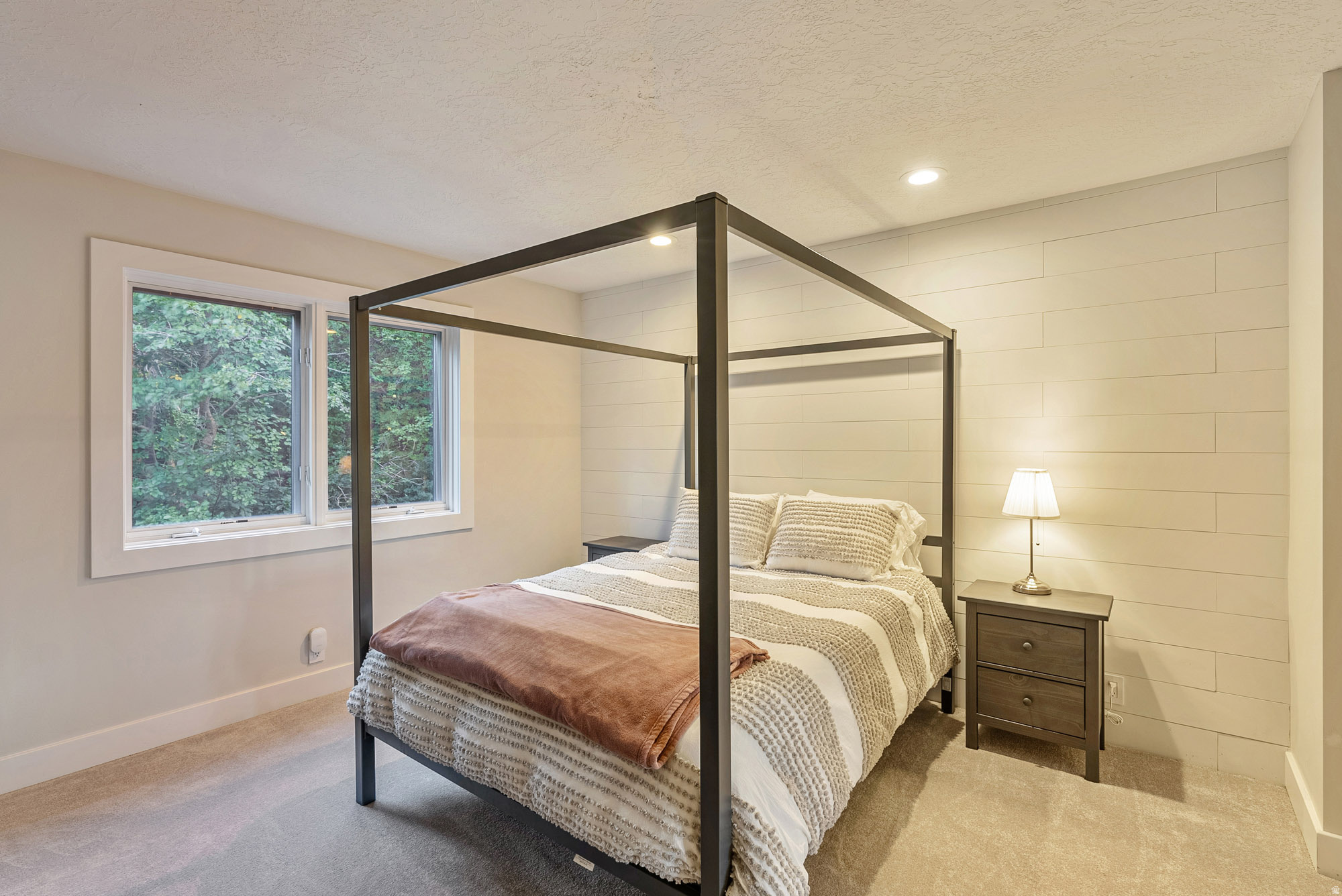ECKER HILL - Residential