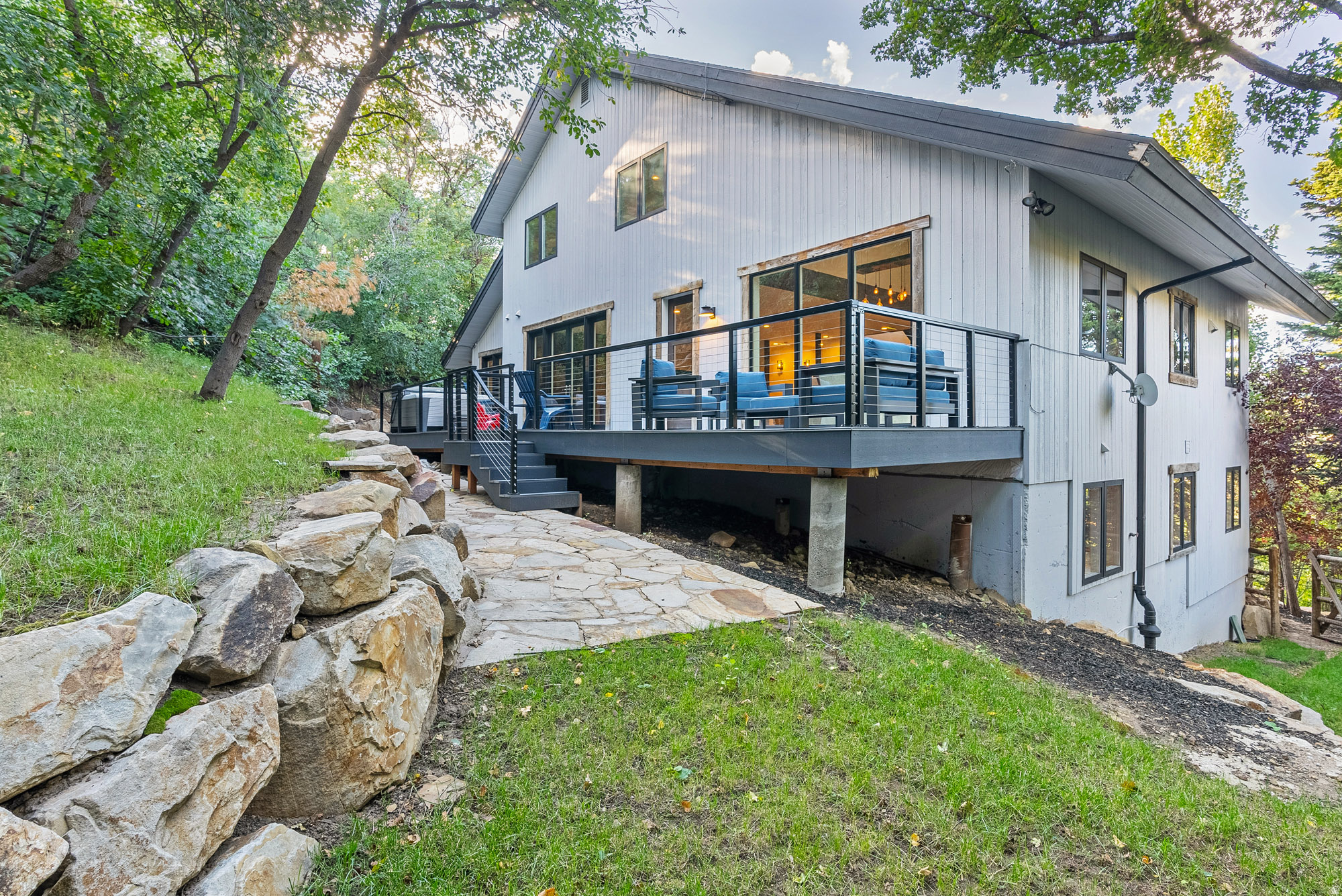 ECKER HILL - Residential