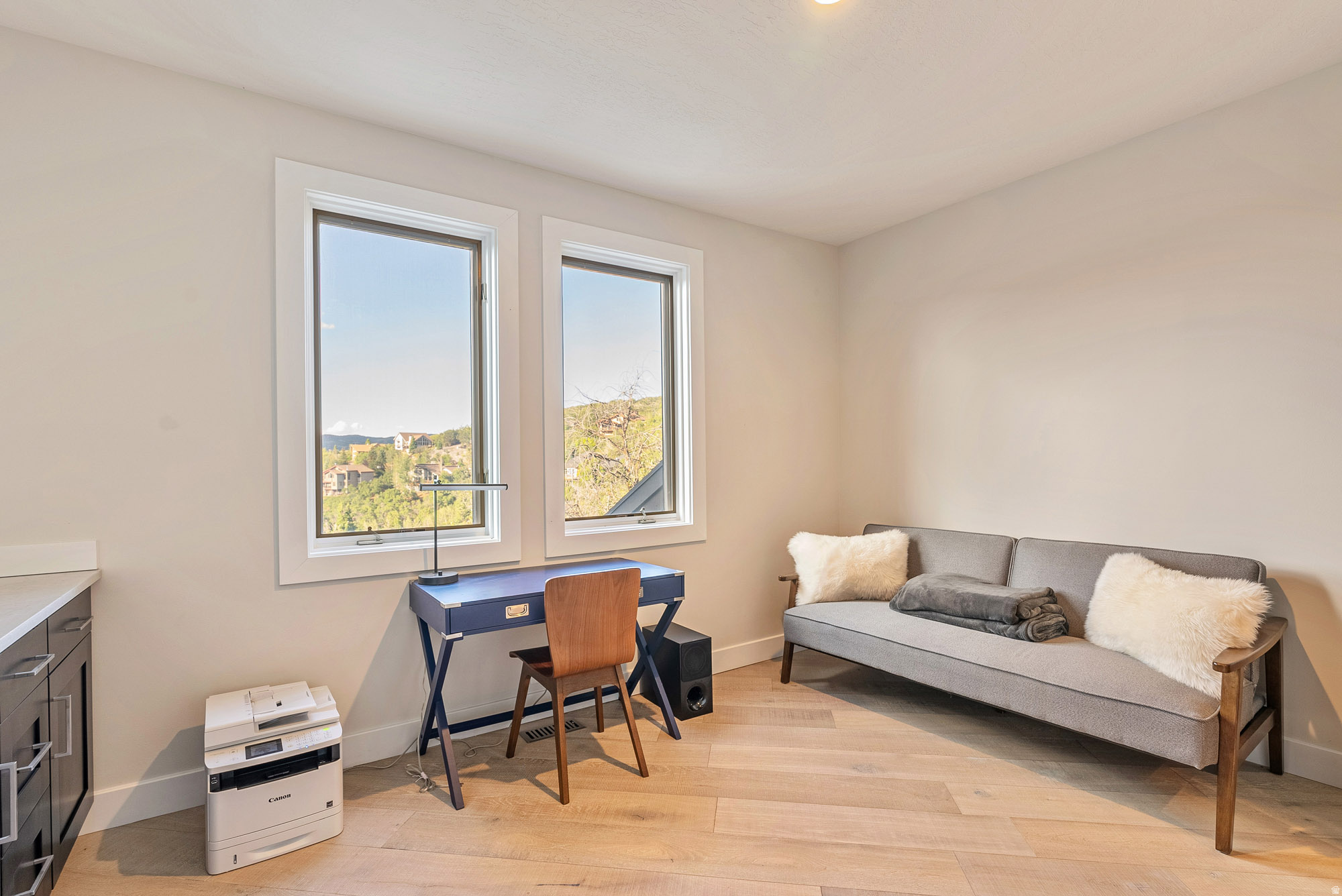 ECKER HILL - Residential