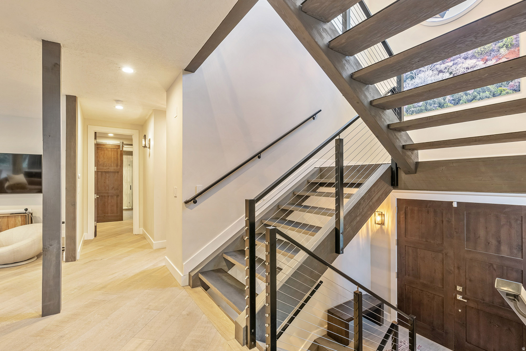ECKER HILL - Residential