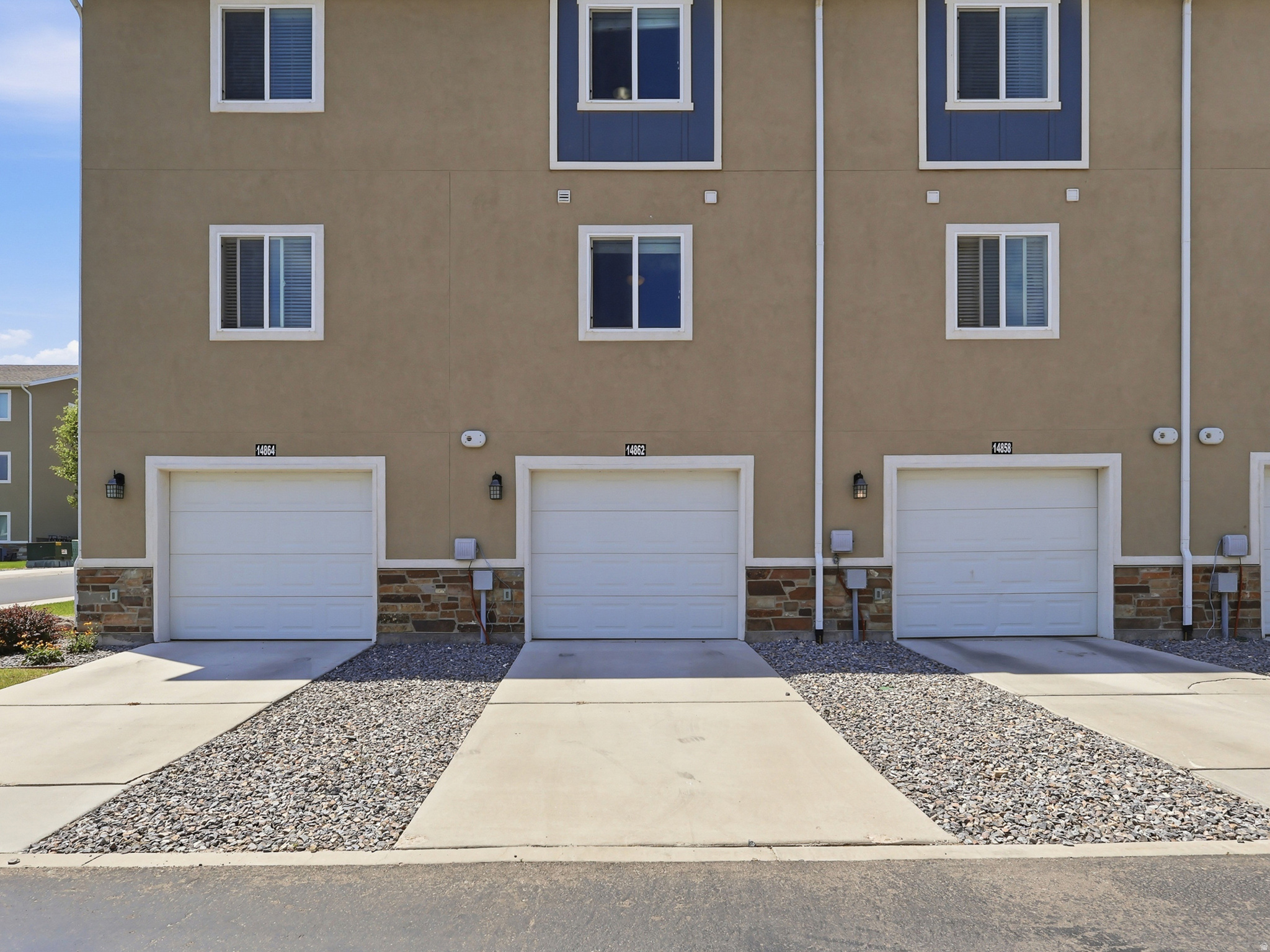 VILLAGE - Residential