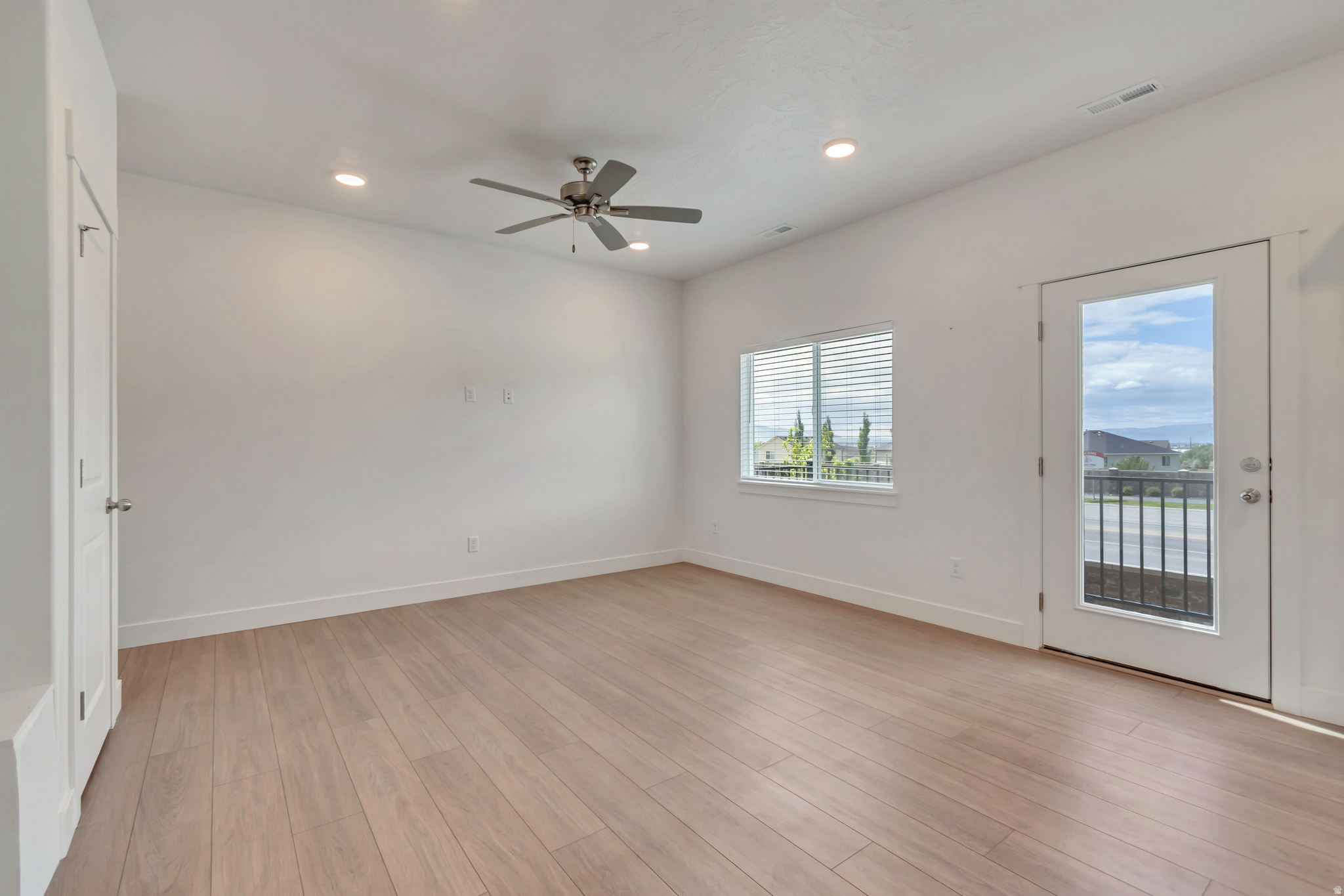 RIDGE - Residential