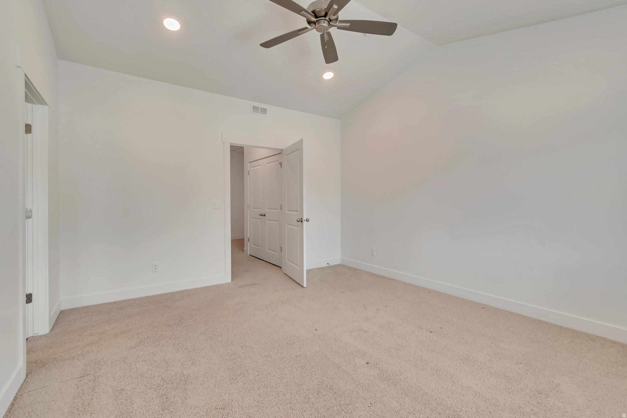 RIDGE - Residential