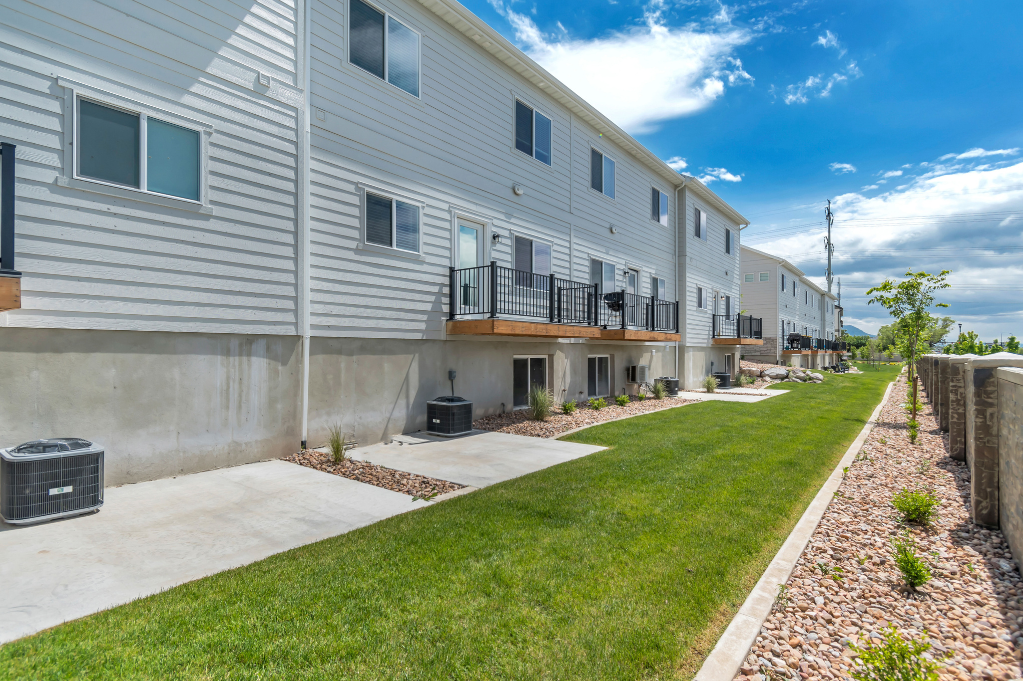RIDGE - Residential