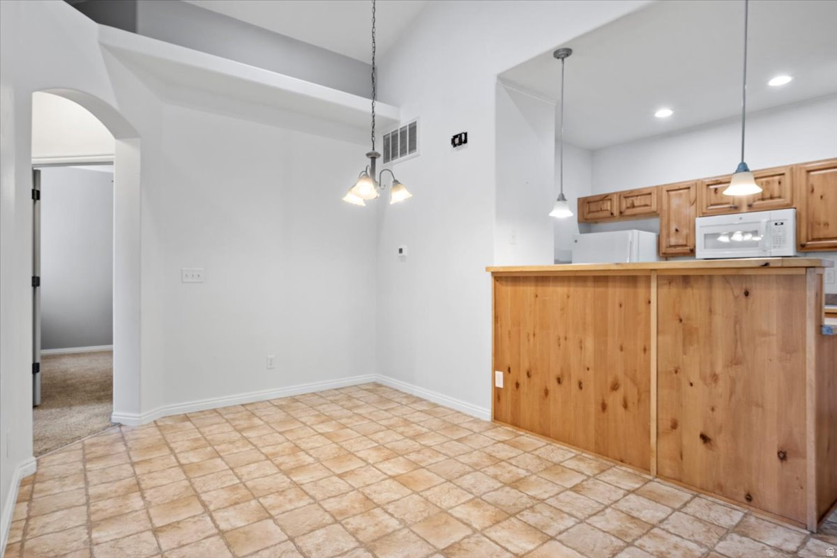 PEMBERLEY @ ROBINSONS GROVE CONDO - Residential