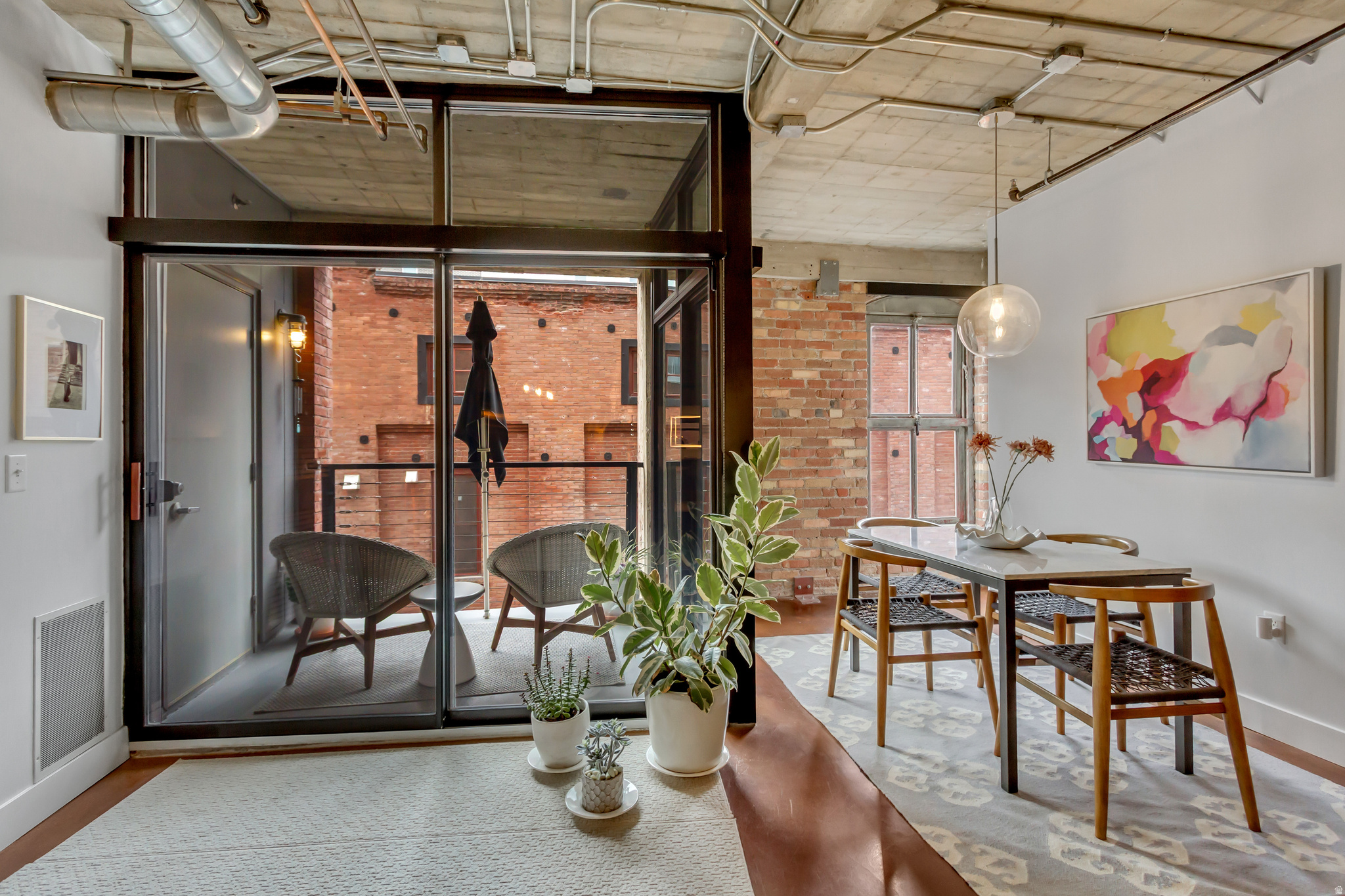 WESTGATE LOFTS - Residential