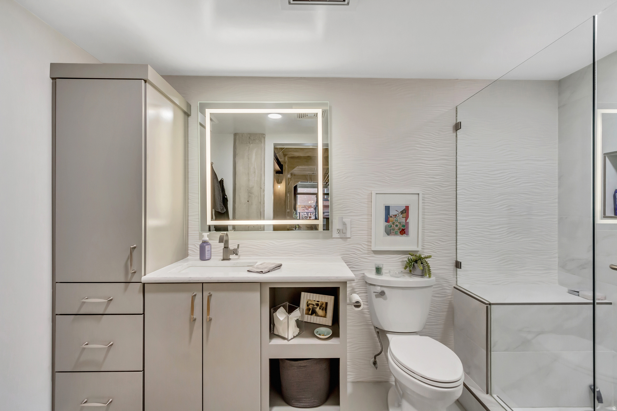 WESTGATE LOFTS - Residential