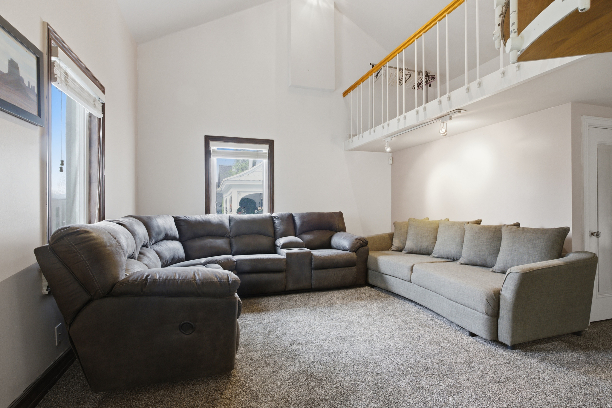 AVENUES - Residential