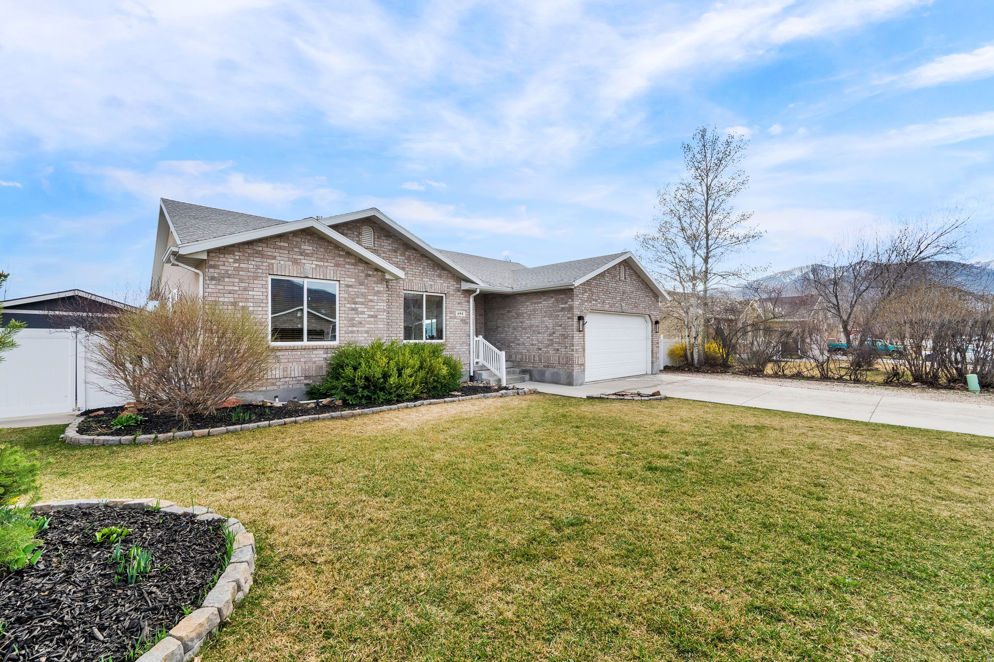 FOX DEN ESTATES - Residential