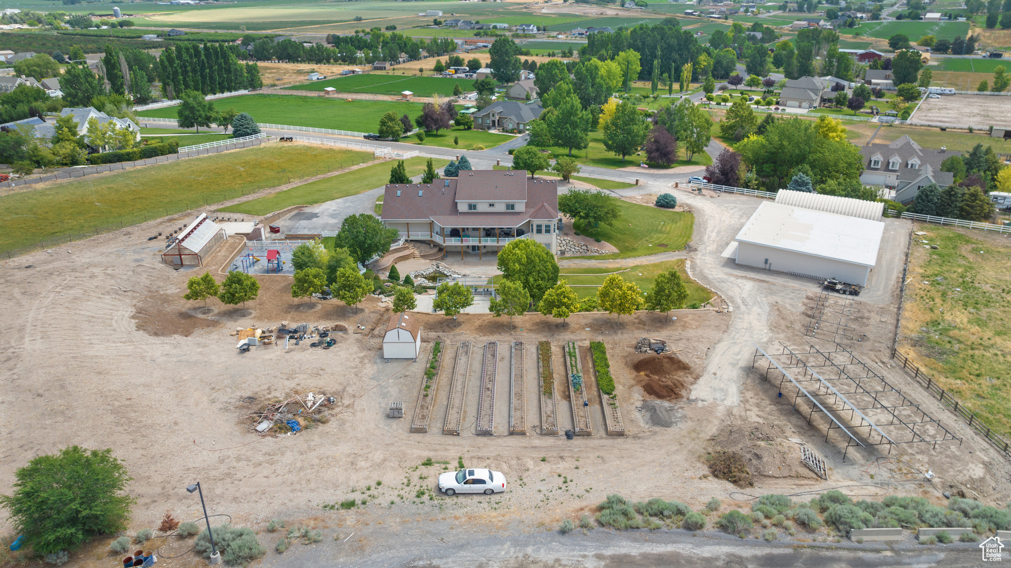 WEST MOUNTAIN ESTATES - Residential