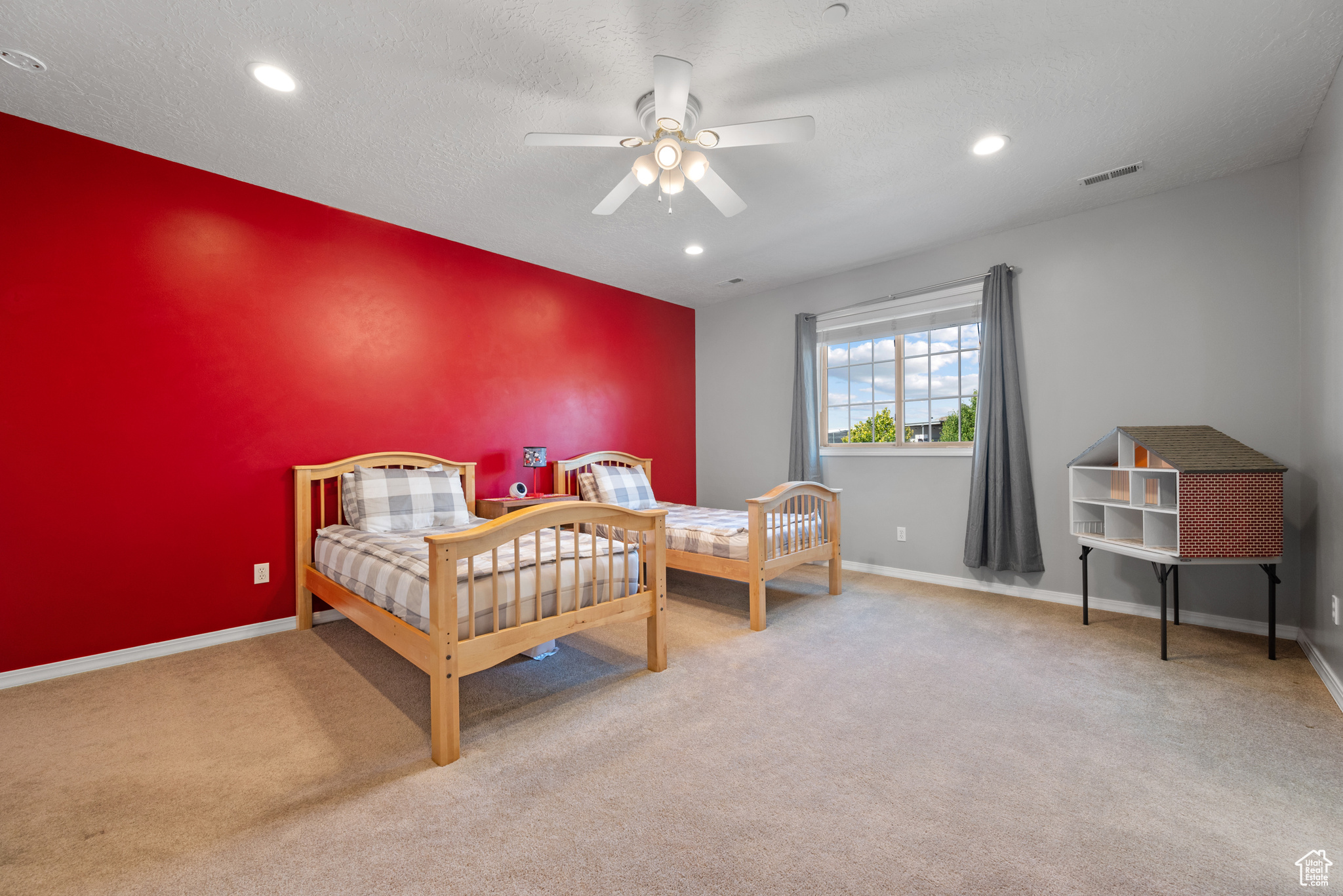 WEST MOUNTAIN ESTATES - Residential