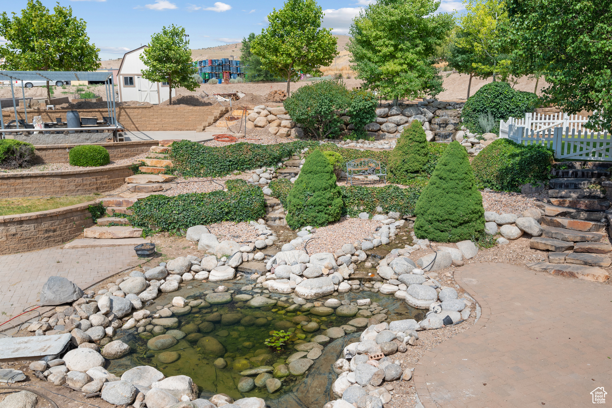 WEST MOUNTAIN ESTATES - Residential