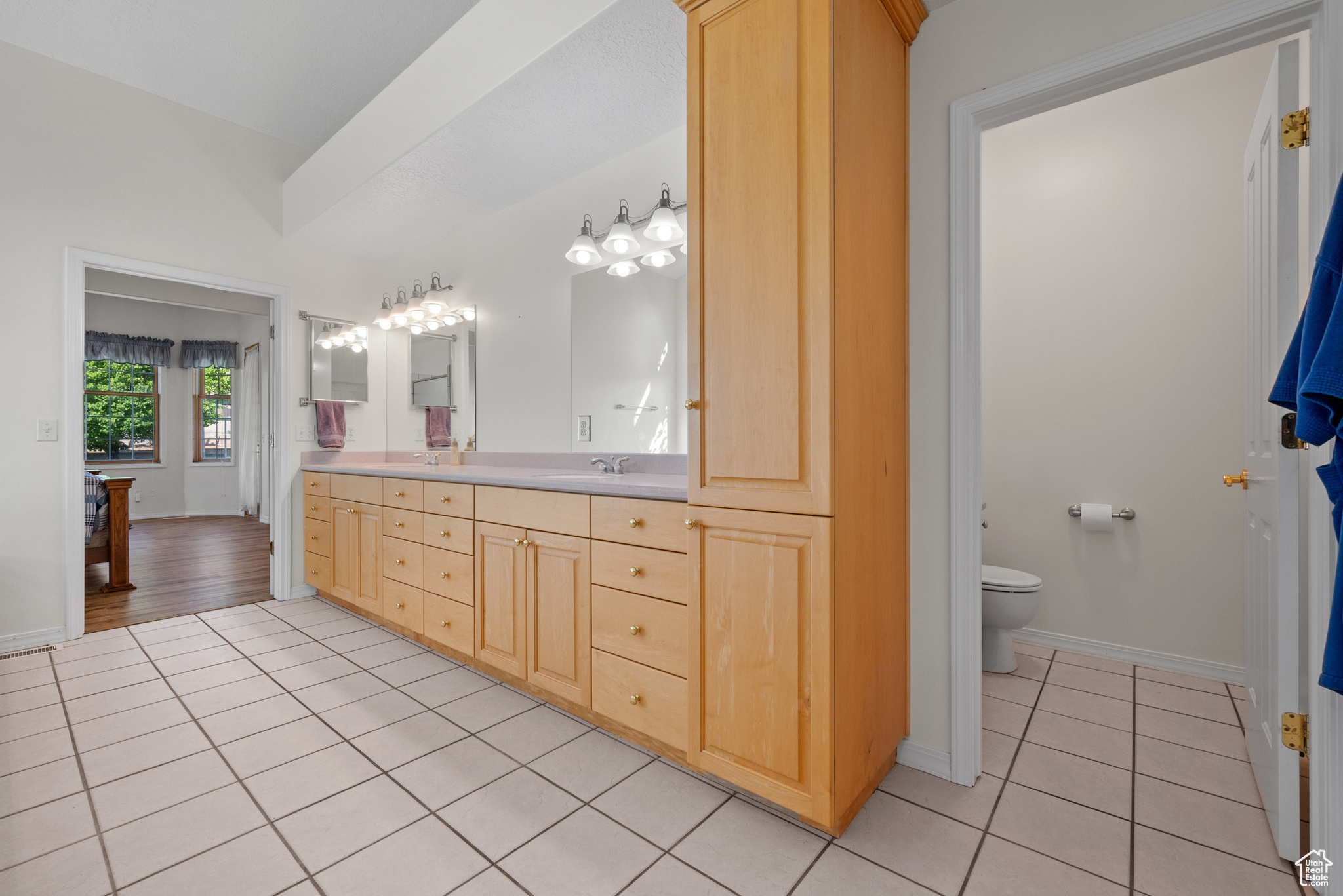 WEST MOUNTAIN ESTATES - Residential