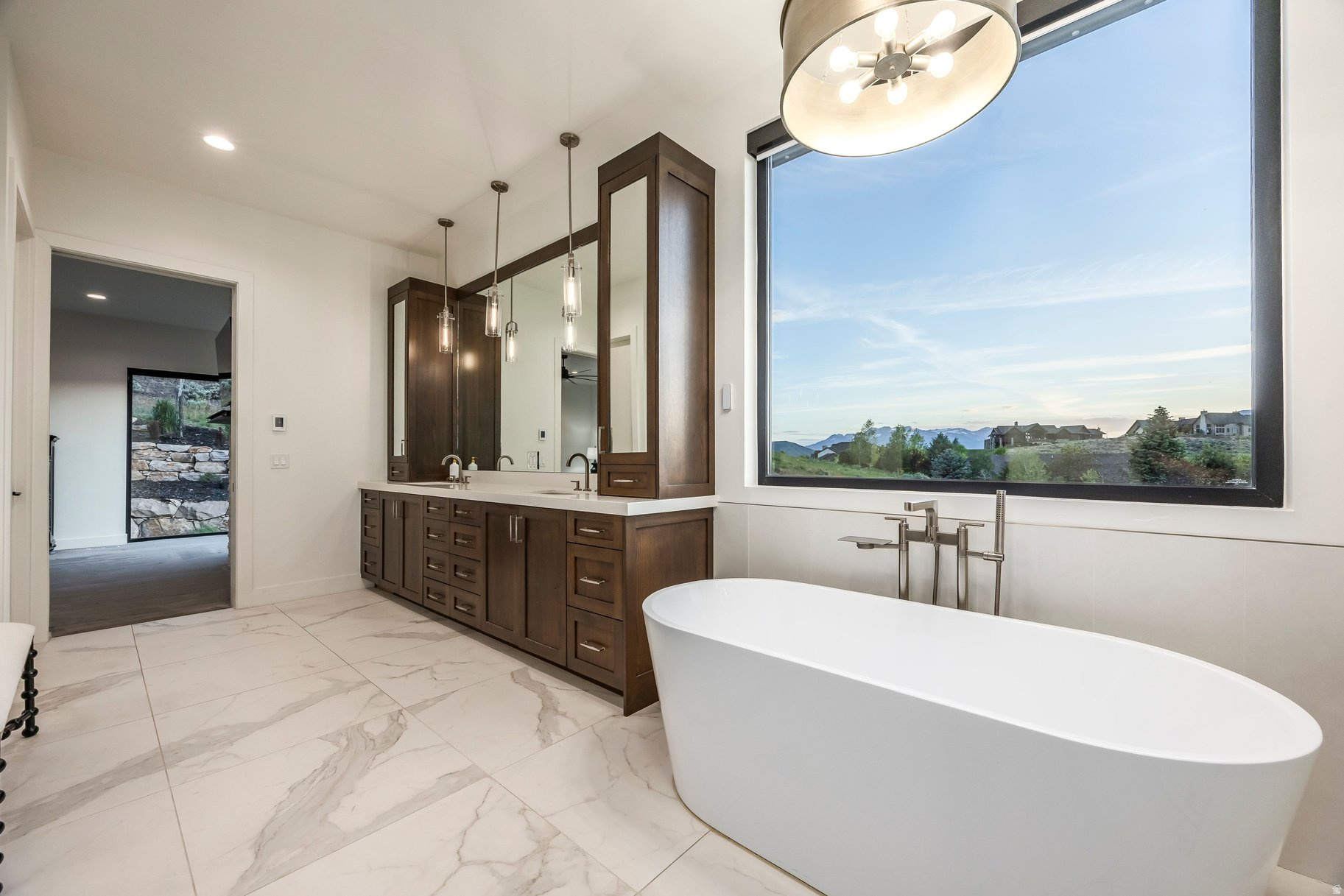 CROSSINGS AT LAKE CREEK - Residential