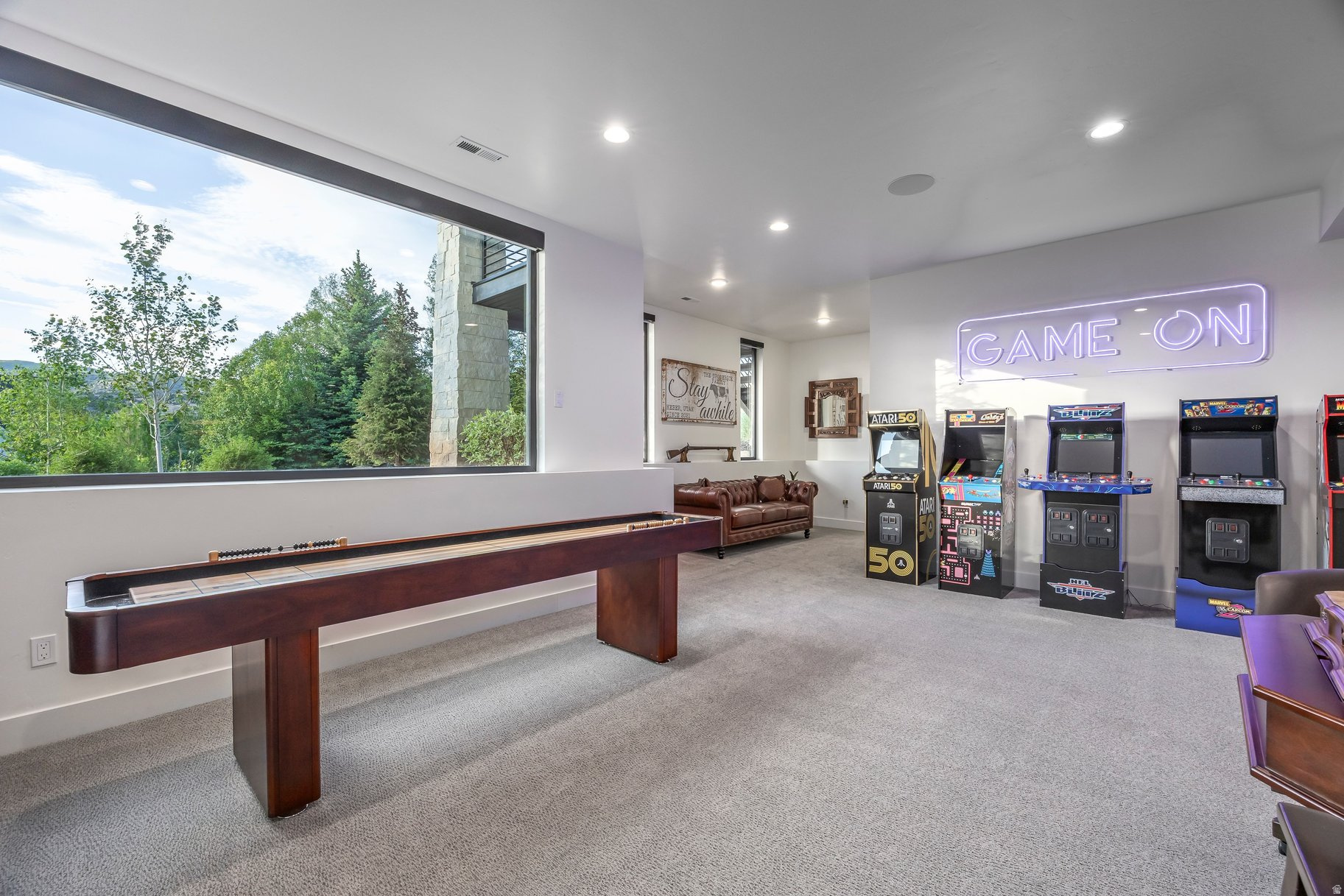CROSSINGS AT LAKE CREEK - Residential