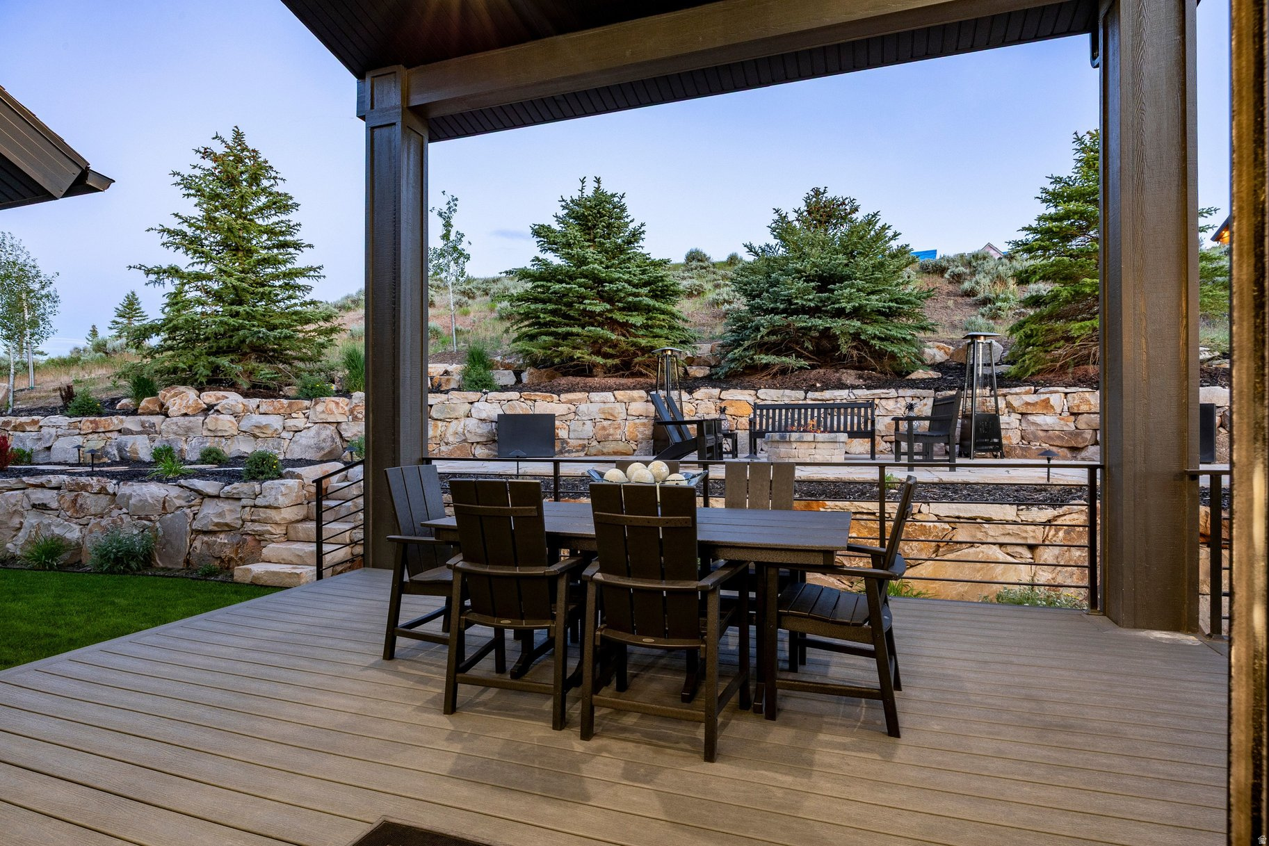 CROSSINGS AT LAKE CREEK - Residential