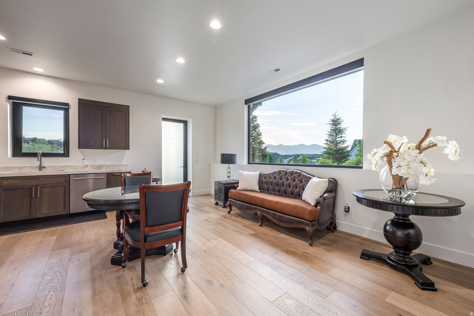 CROSSINGS AT LAKE CREEK - Residential