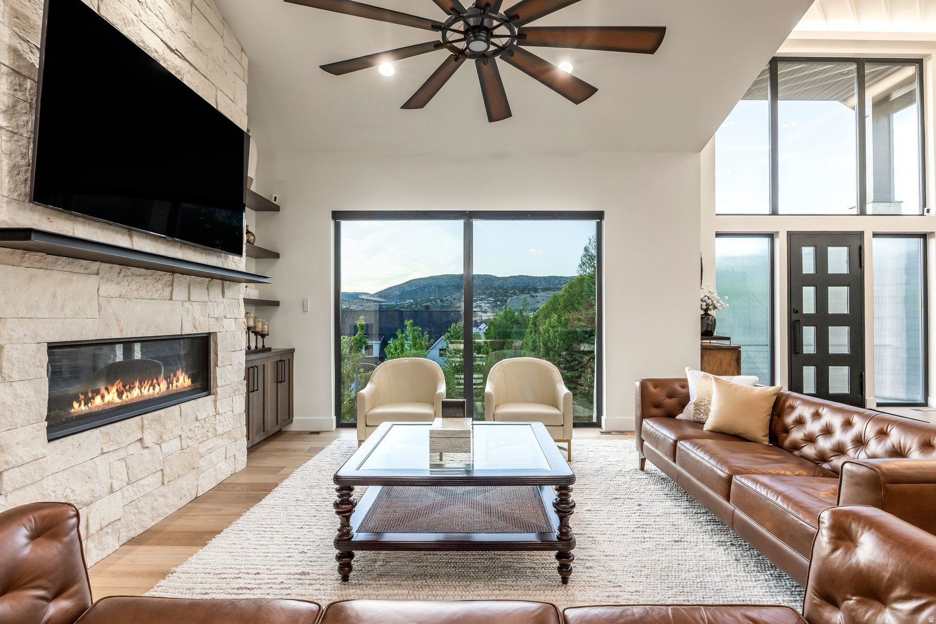 CROSSINGS AT LAKE CREEK - Residential
