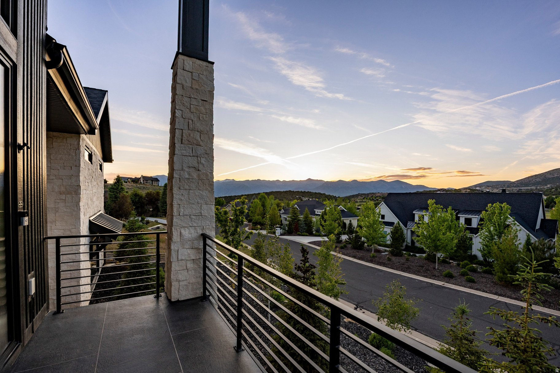 CROSSINGS AT LAKE CREEK - Residential